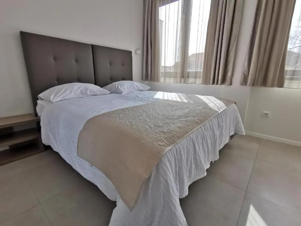 Bed in Luxury Rooms Pino