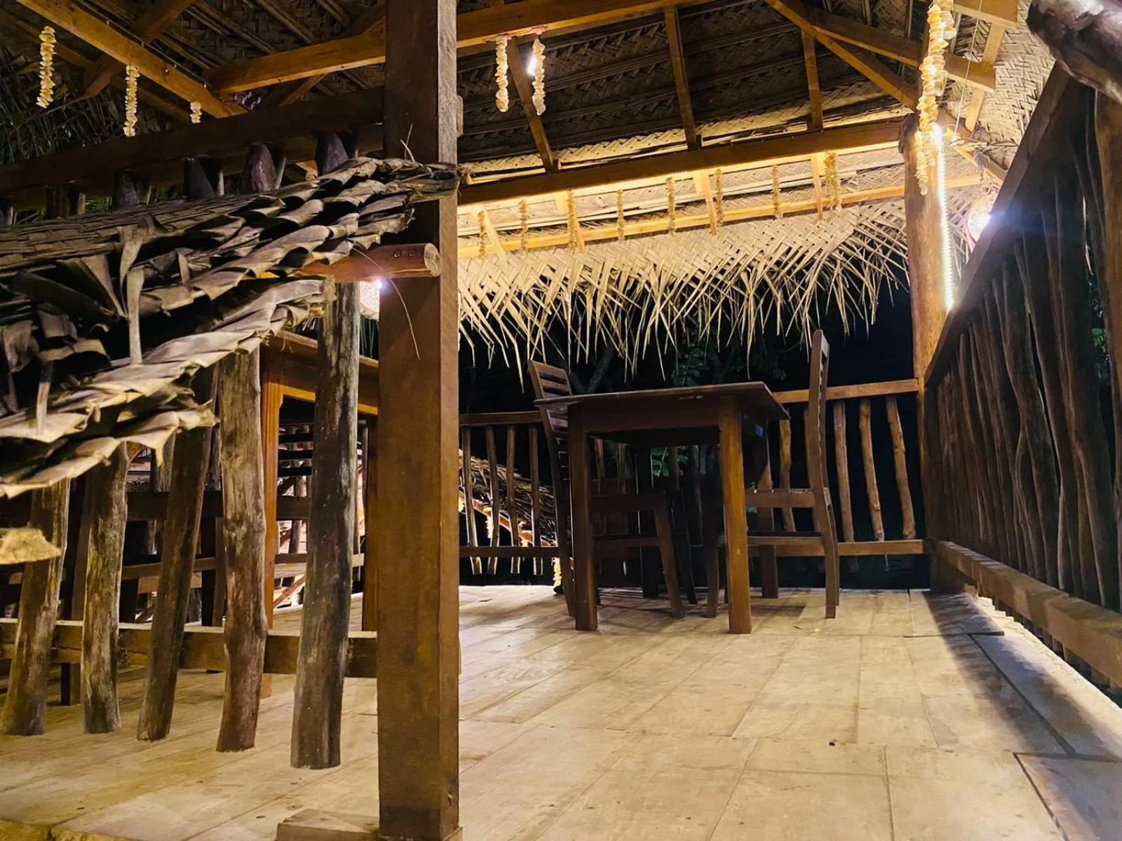 Restaurant/places to eat in Rekawa Turtle Gate Hotel