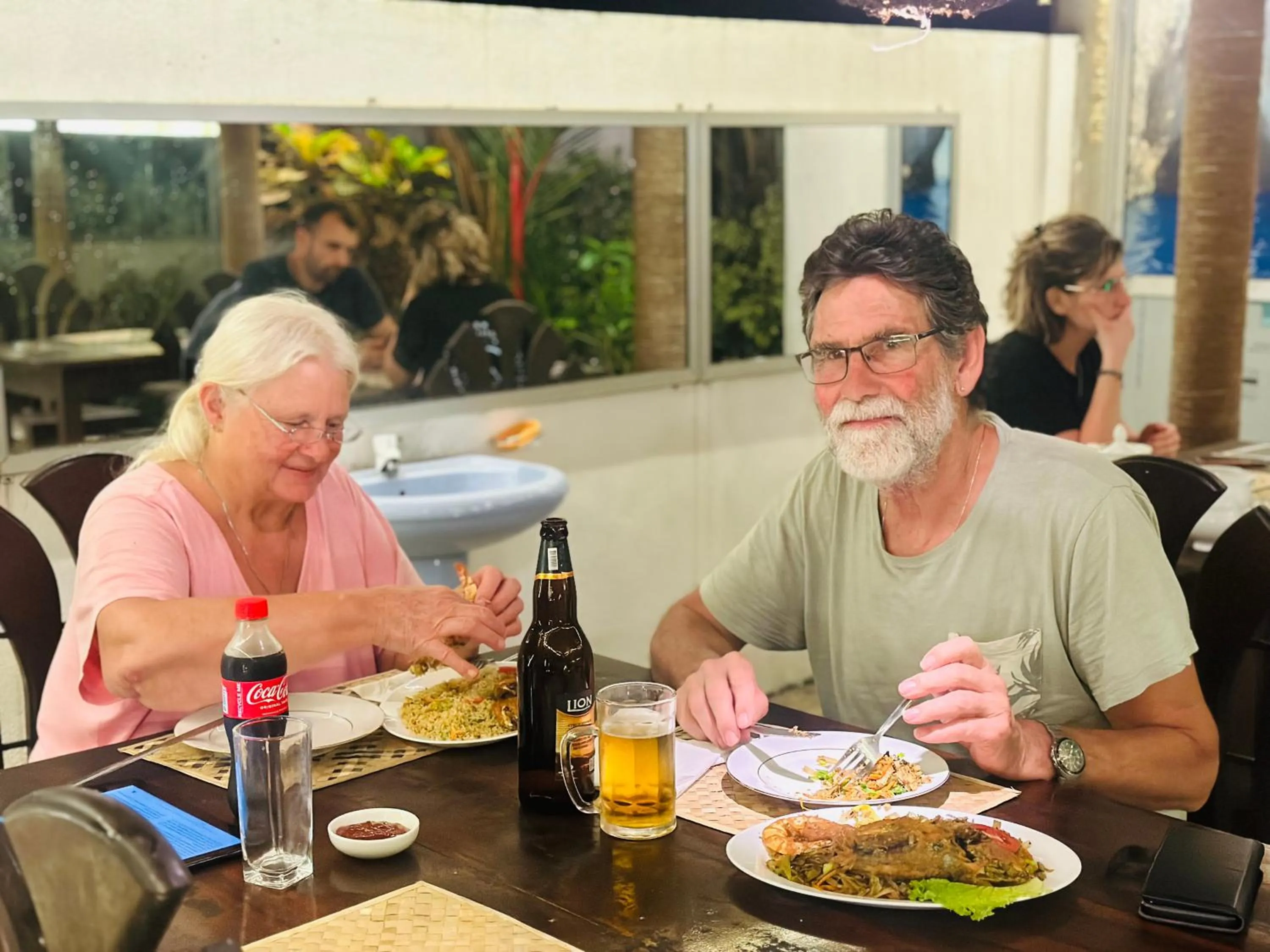 Restaurant/places to eat in Rekawa Turtle Gate Hotel