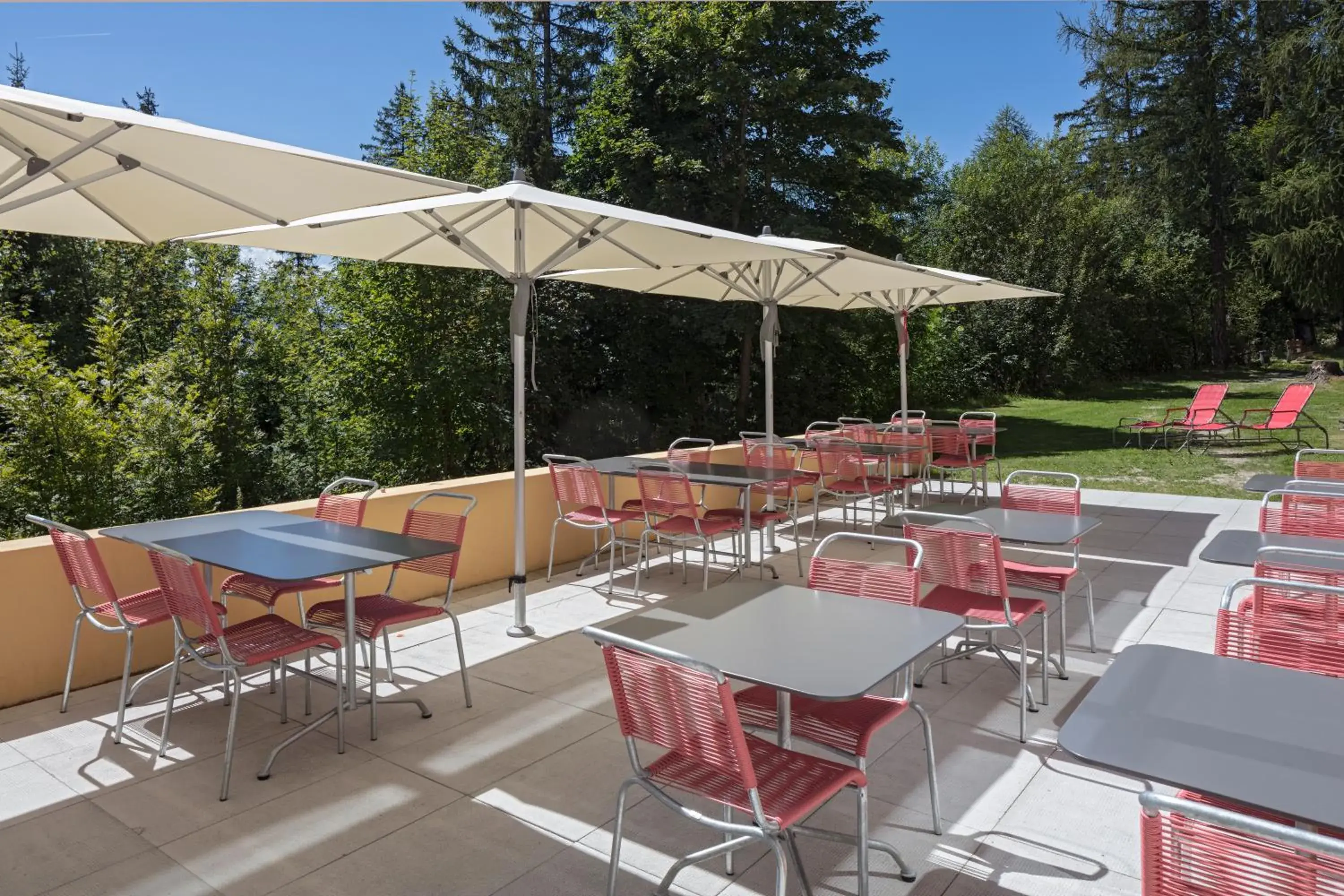 Crans-Montana Youth Hostel Crans-Montana Youth Hostel