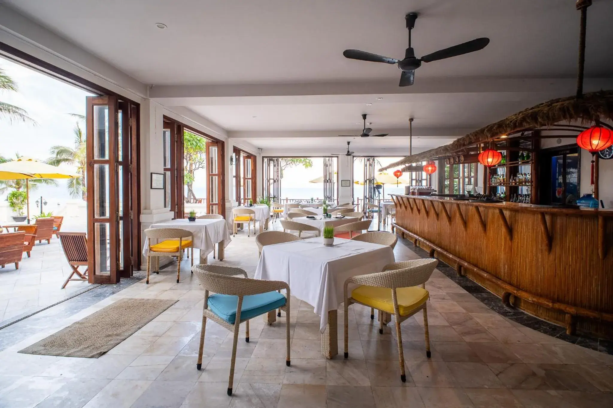 Restaurant/places to eat in Allezboo Beach Resort & Spa Restaurant/places to eat in Allezboo Beach Resort & Spa