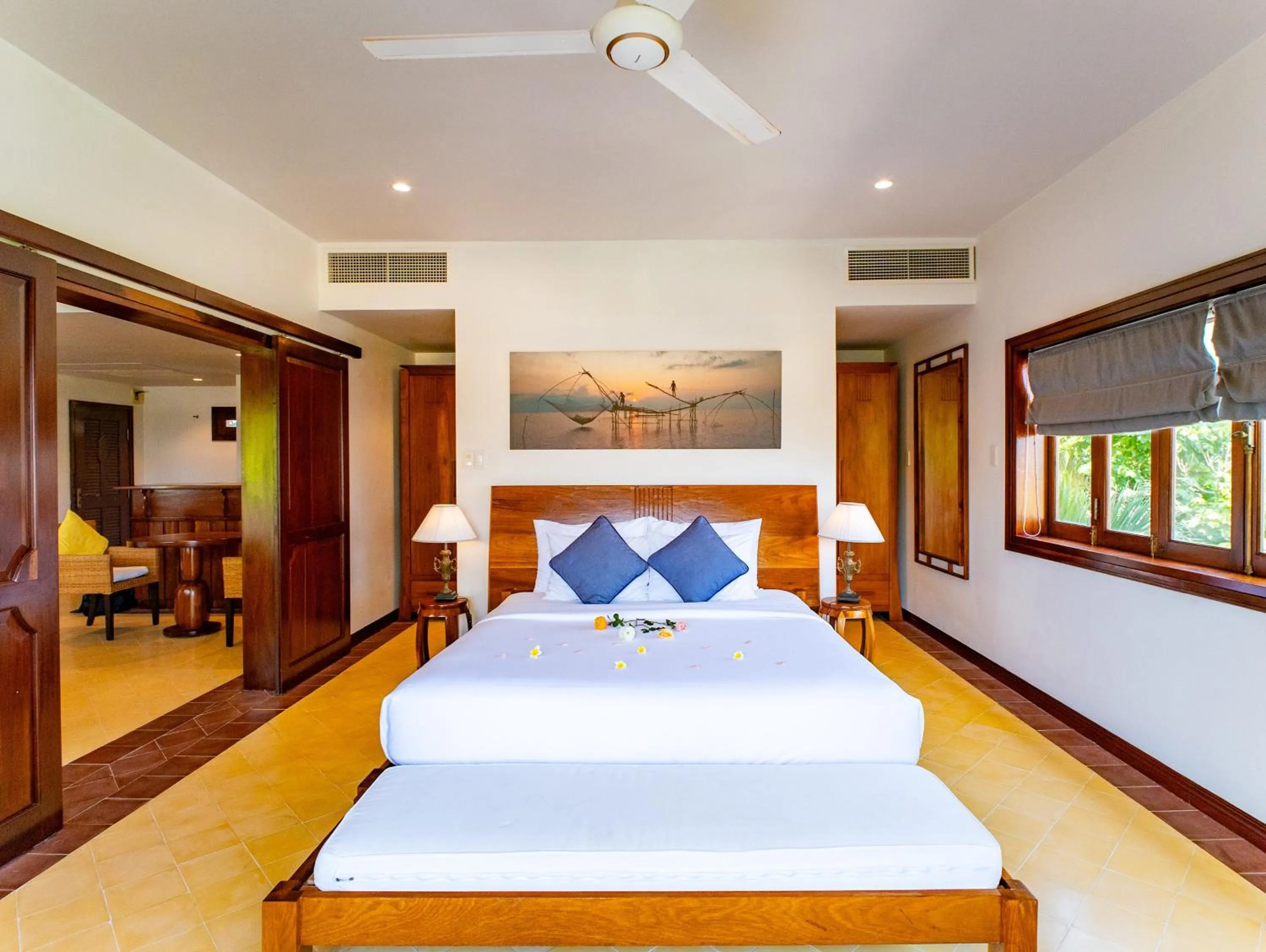Bedroom, Bed in Allezboo Beach Resort & Spa