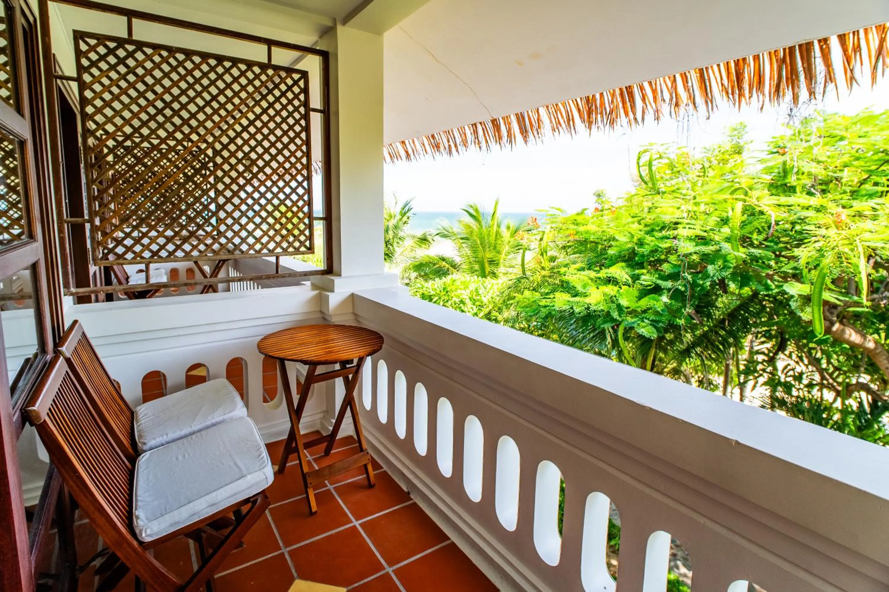 Balcony/Terrace in Allezboo Beach Resort & Spa