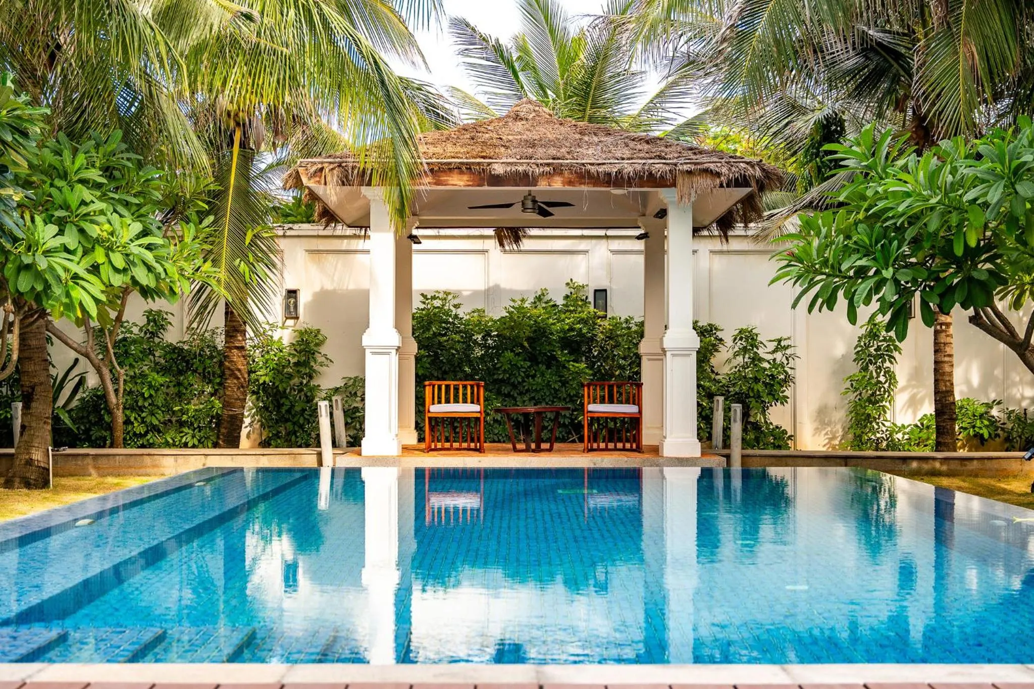 Property building in Allezboo Beach Resort & Spa