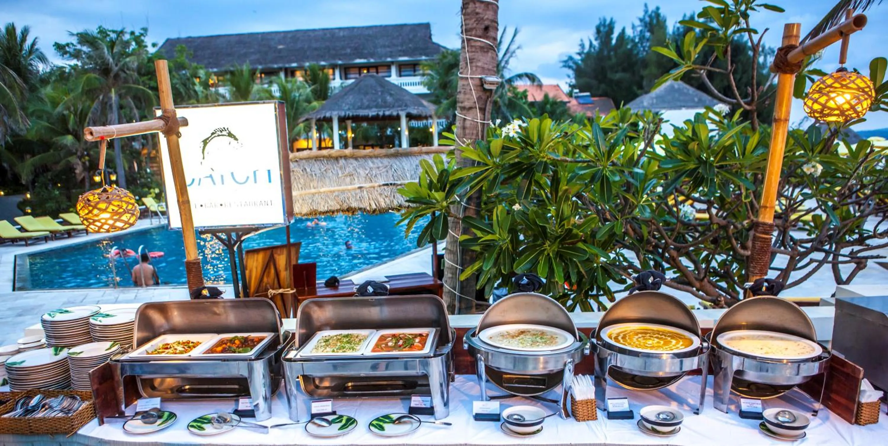 Restaurant/places to eat in Allezboo Beach Resort & Spa