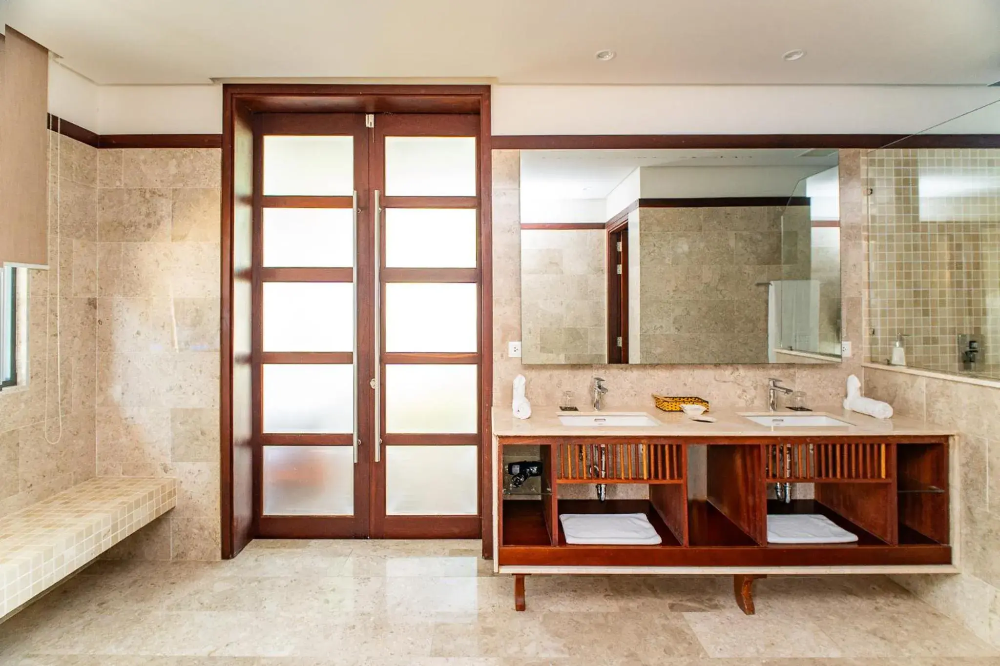 Property building in Allezboo Beach Resort & Spa Property building in Allezboo Beach Resort & Spa