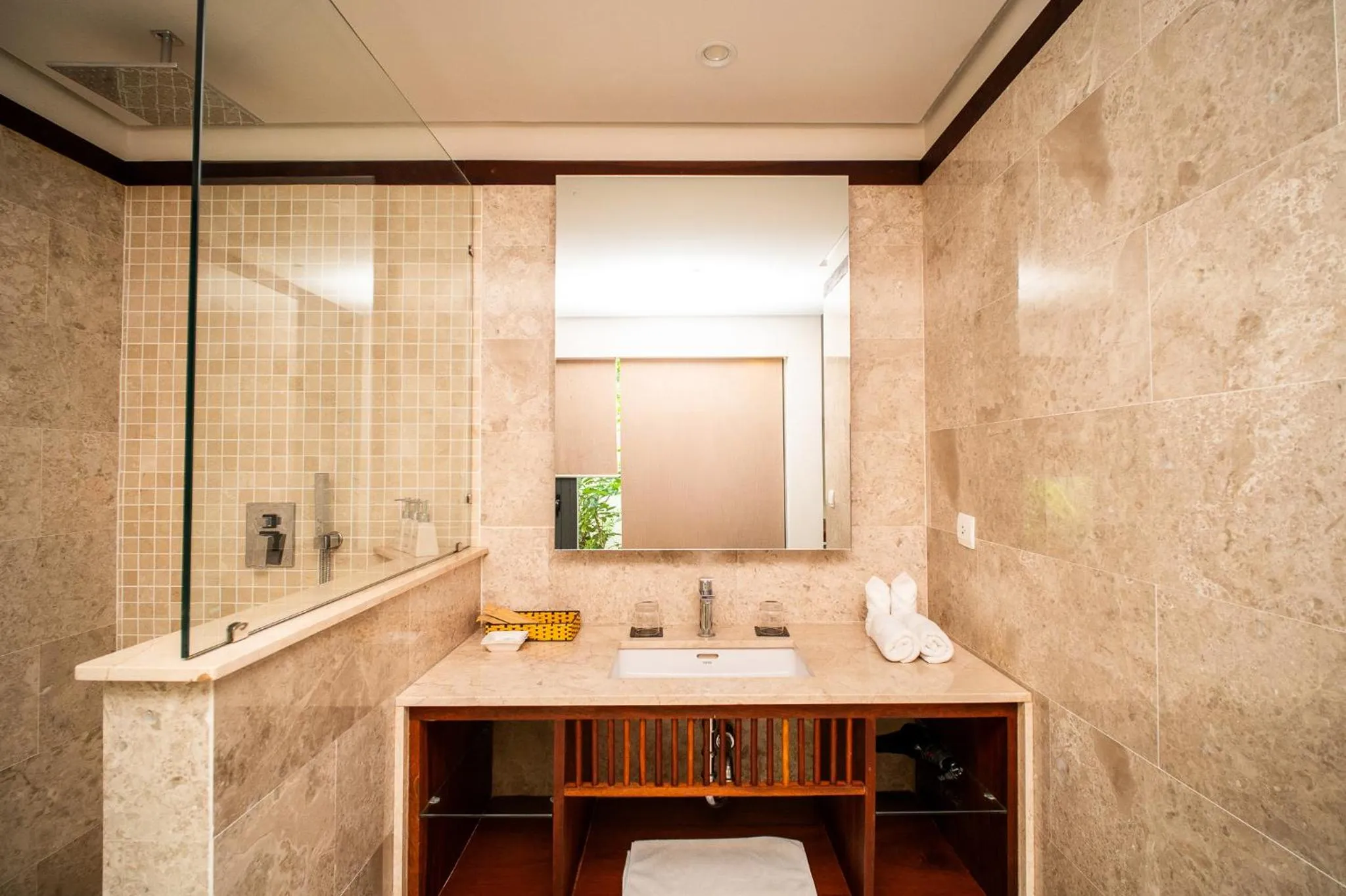 Property building in Allezboo Beach Resort & Spa