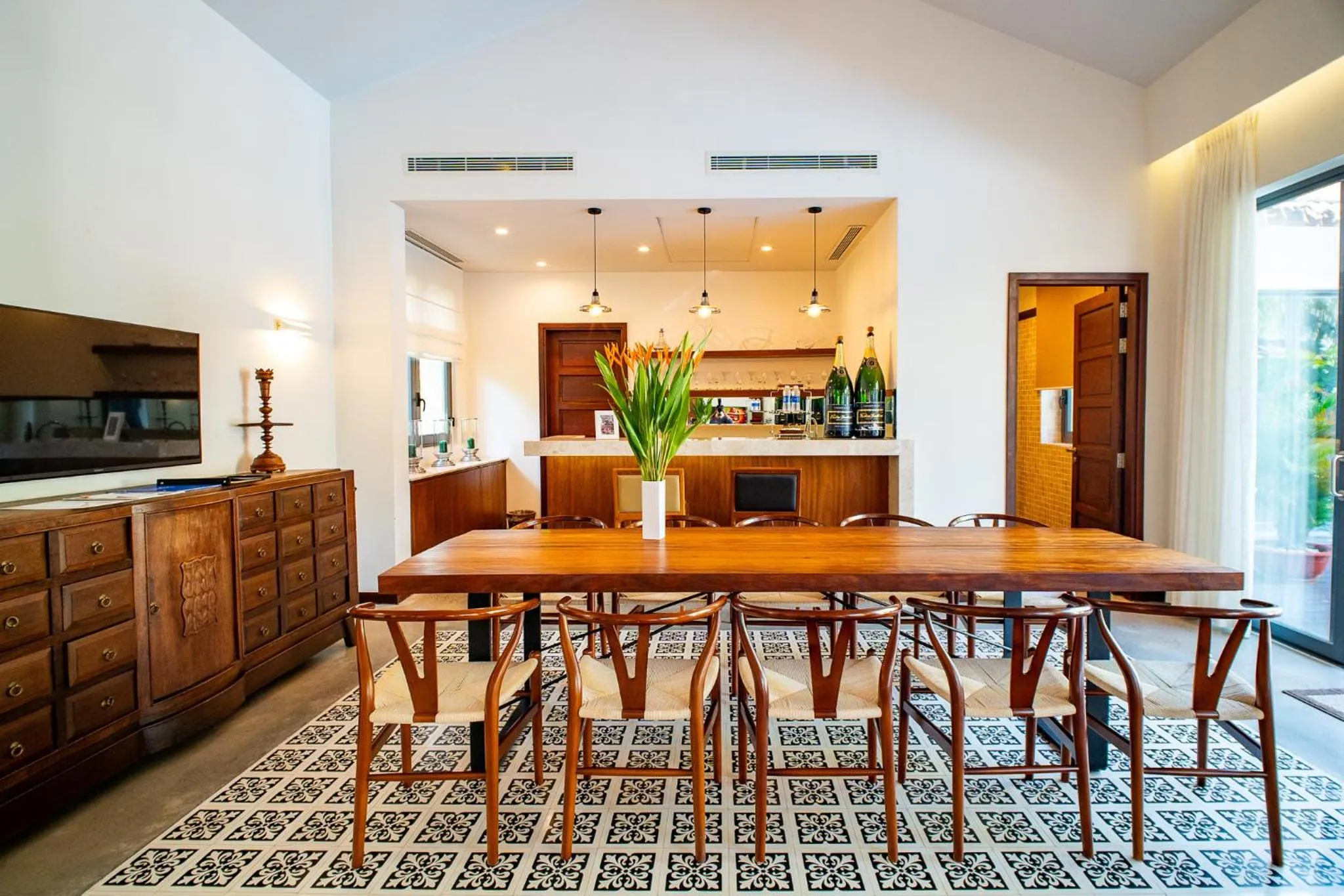 Property building in Allezboo Beach Resort & Spa