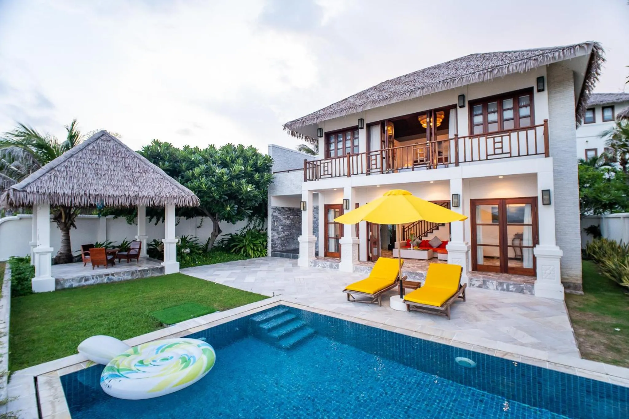 Property building in Allezboo Beach Resort & Spa