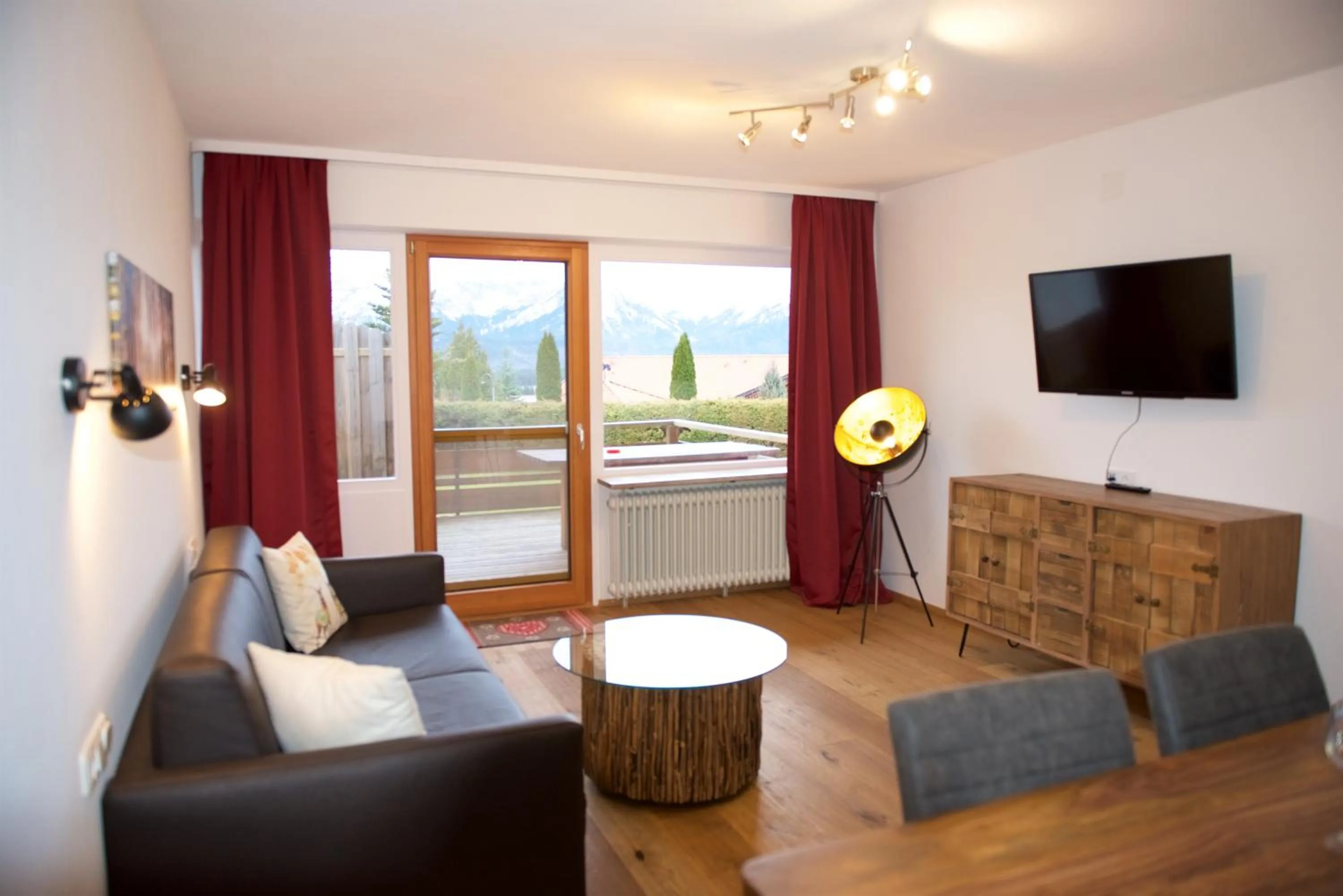 Living room in Hotel Alpenglühn