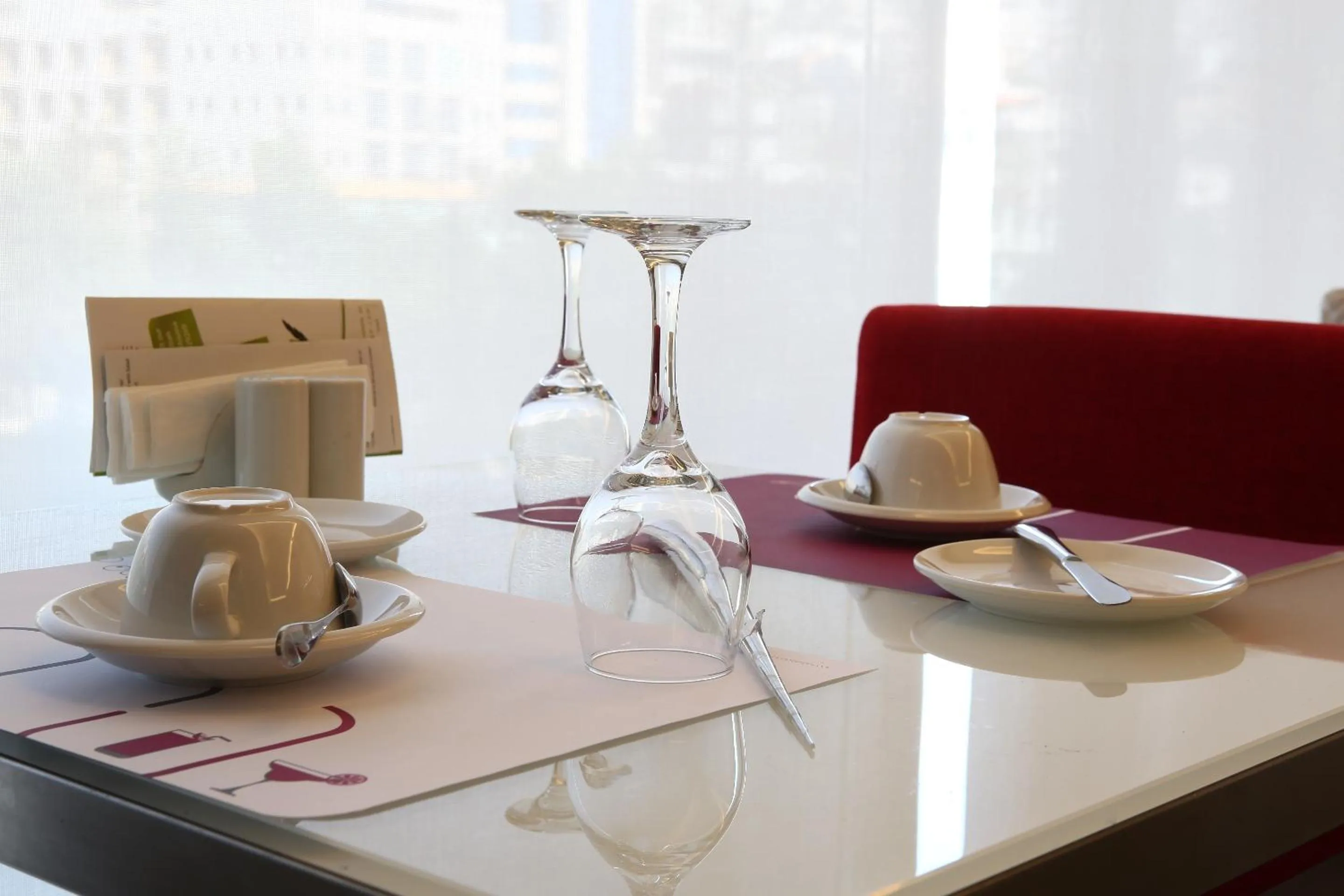 Restaurant/places to eat in Monoberge Hotel