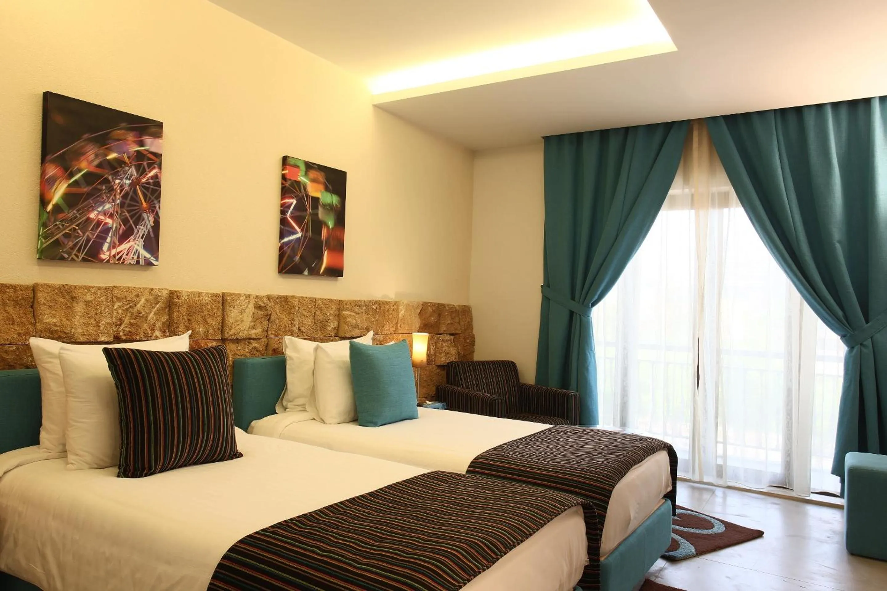 Bed in Monoberge Hotel