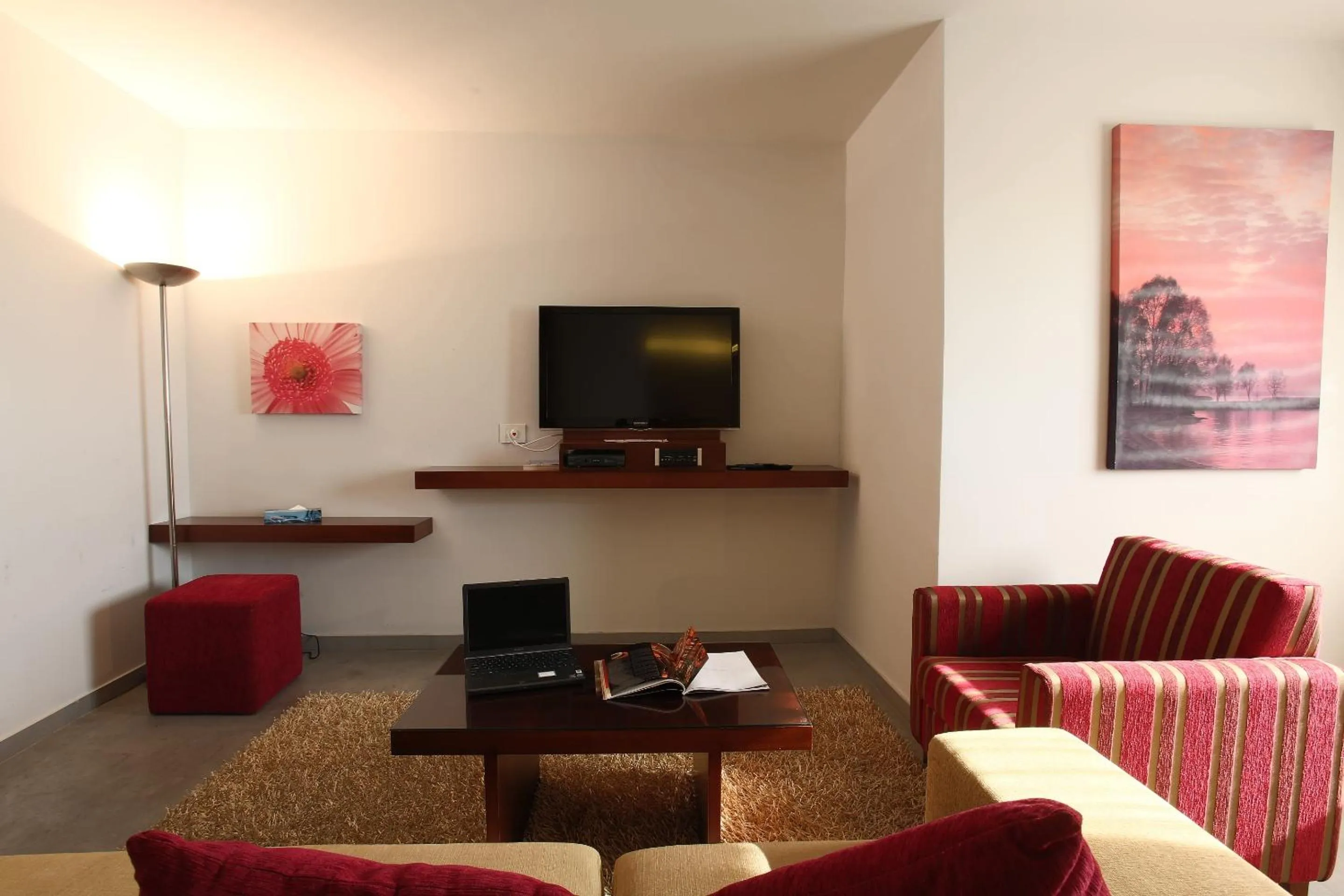 Living room in Monoberge Hotel