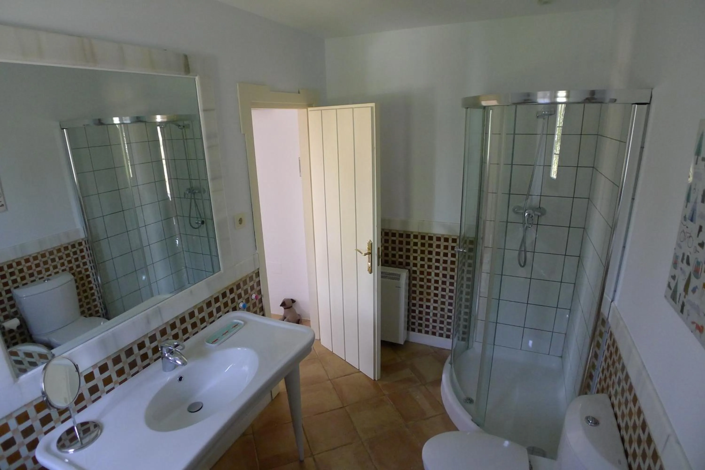Bathroom in Salvatierra Guest House