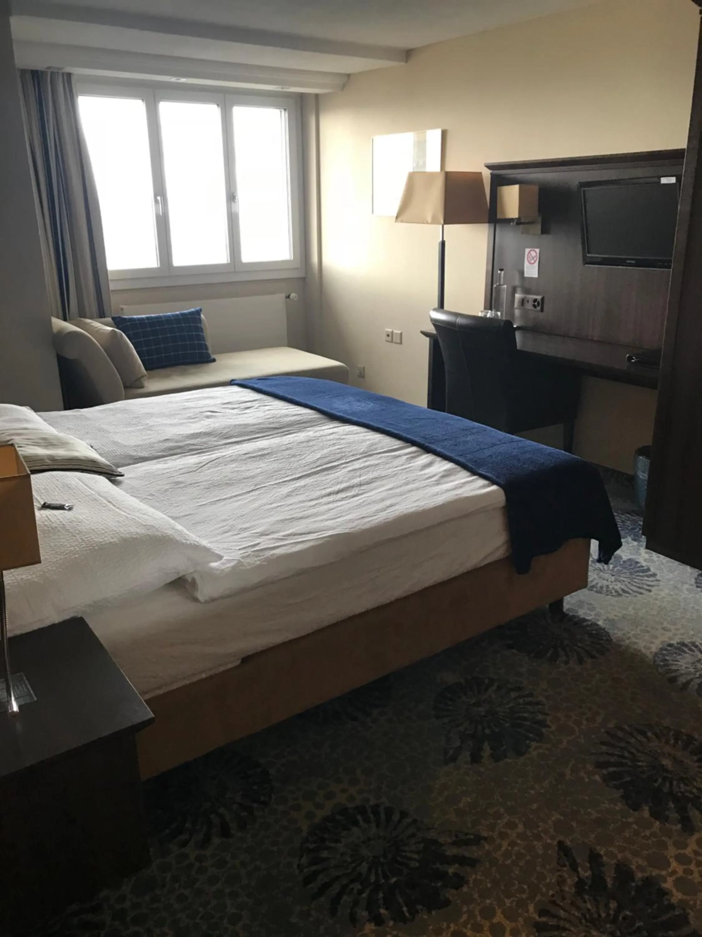 Bed in Bodenseehotel Weisses Rössli