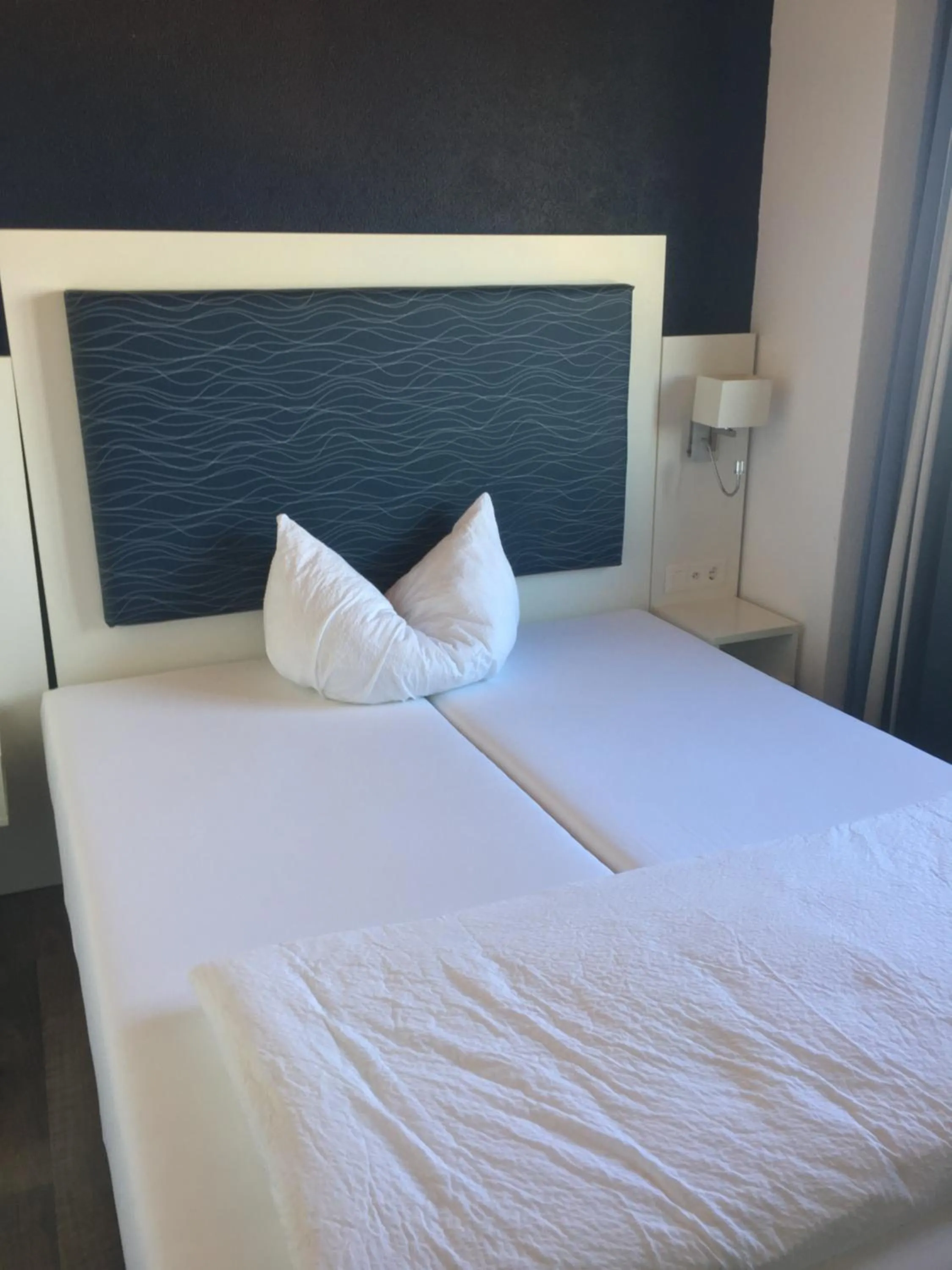 Bed in Bodenseehotel Weisses Rössli