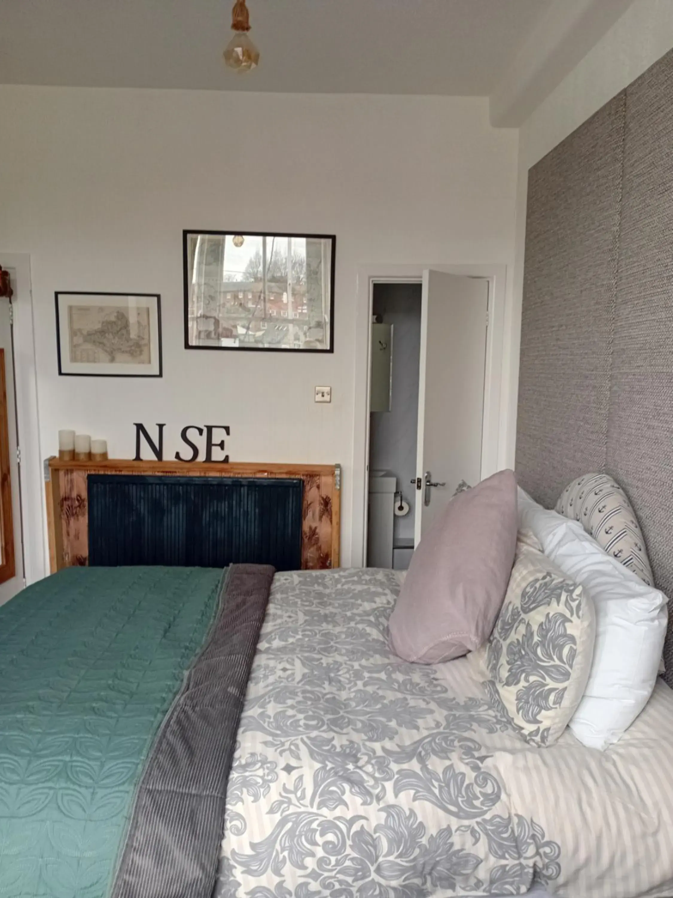 Deluxe Double Room in The Ocean Guest House Deluxe Double Room in The Ocean Guest House