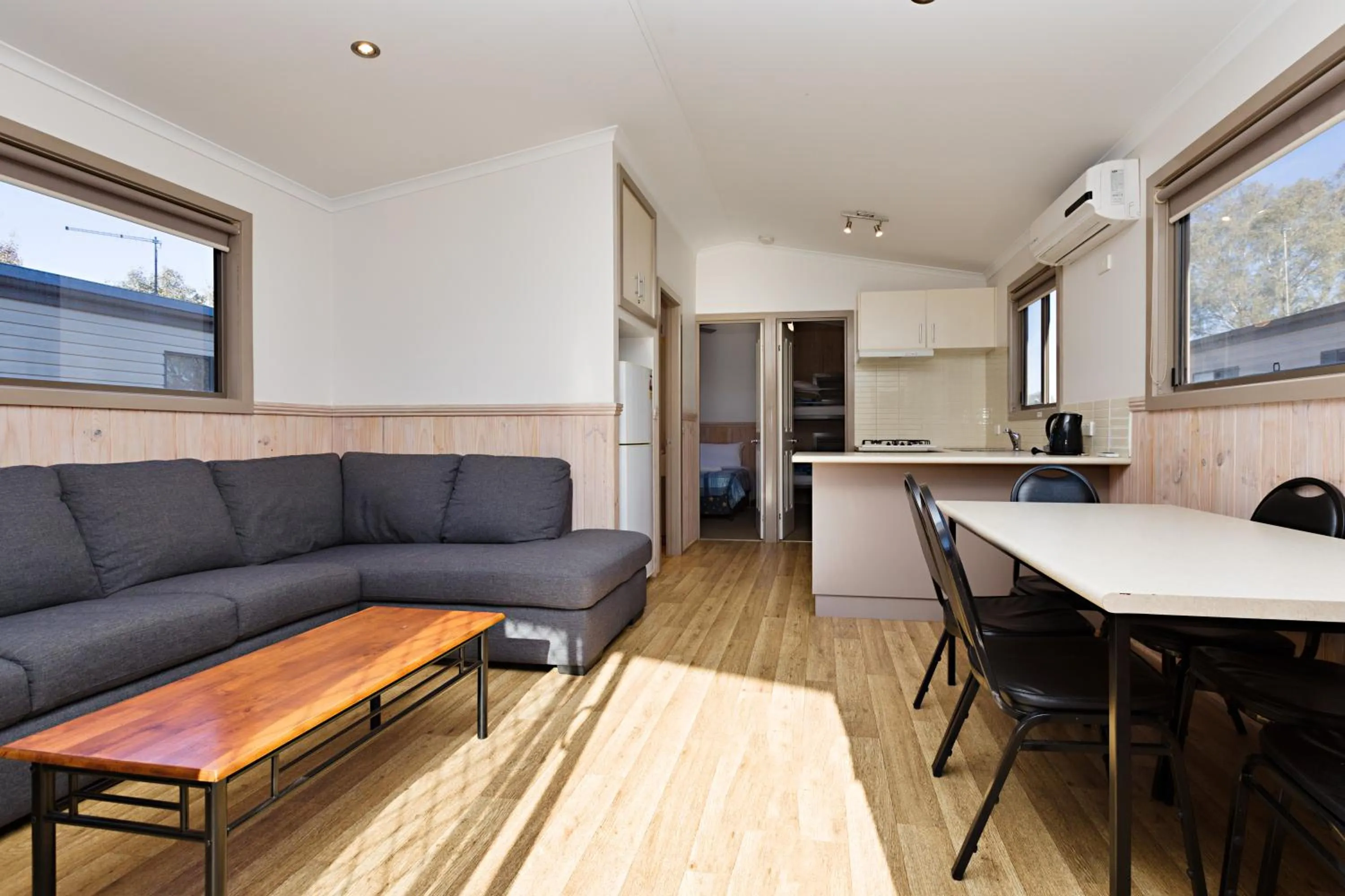 Kitchen or kitchenette in Gardenview