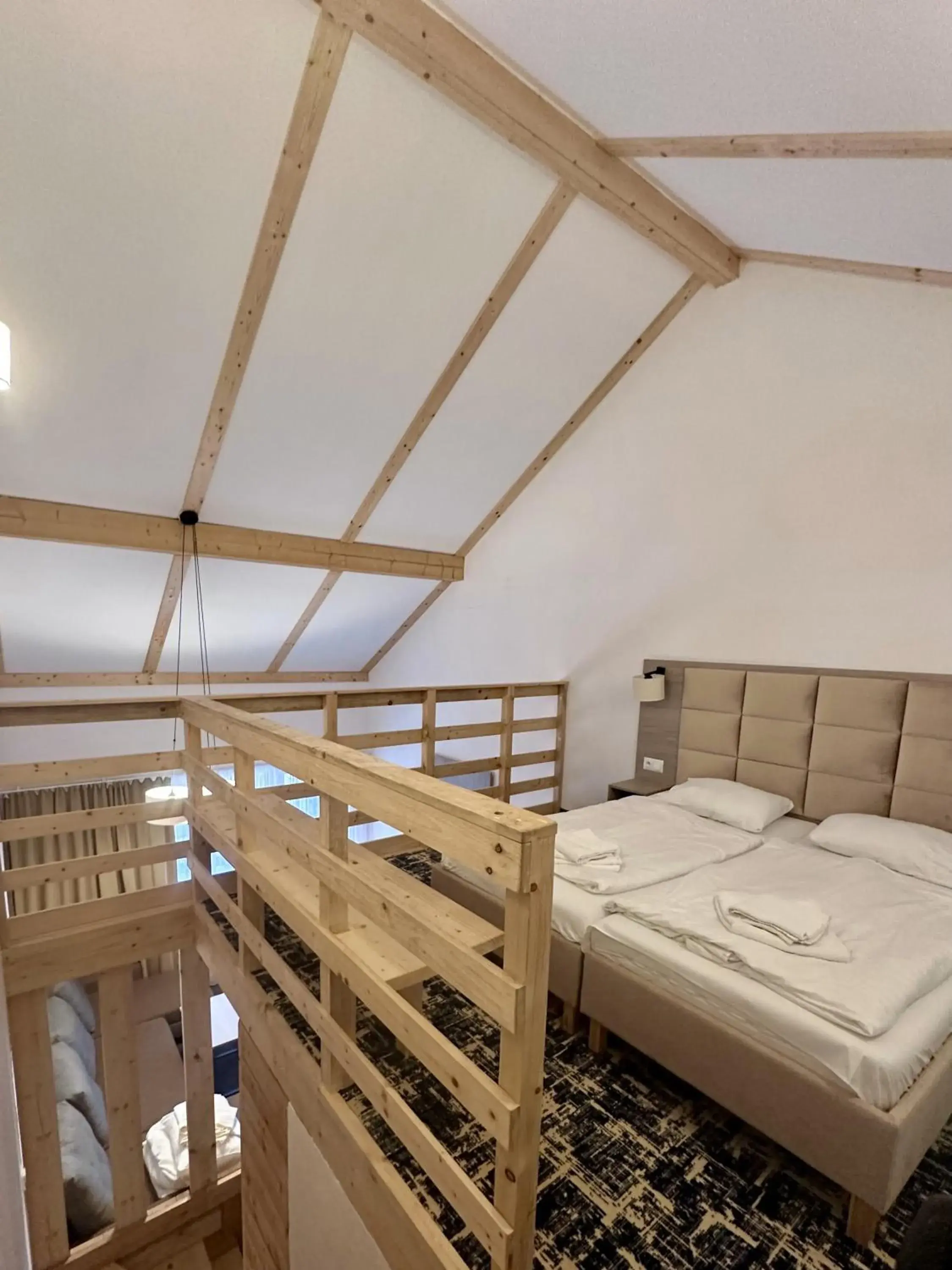 Superior Triple Room in Tarasy Wang Superior Triple Room in Tarasy Wang