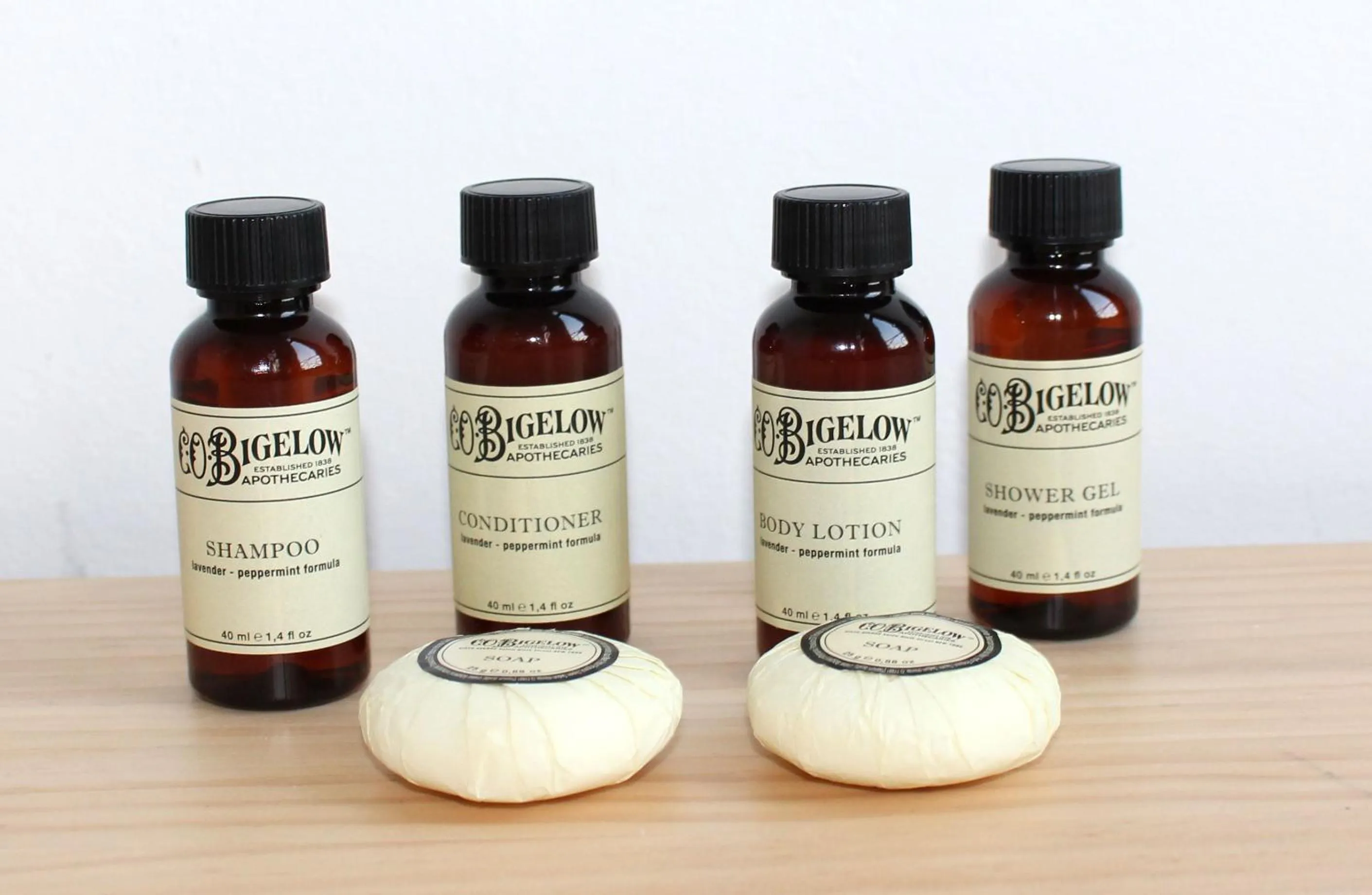 Toilet in Plaza Goya Rooms