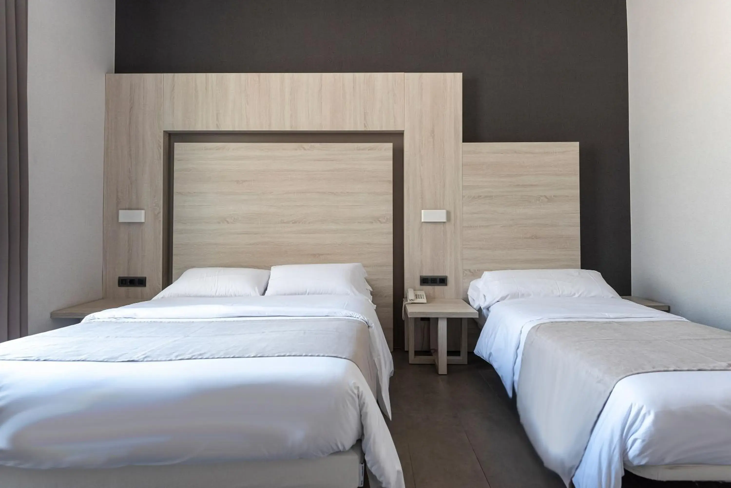 Massage, Bed in Plaza Goya Rooms Massage, Bed in Plaza Goya Rooms