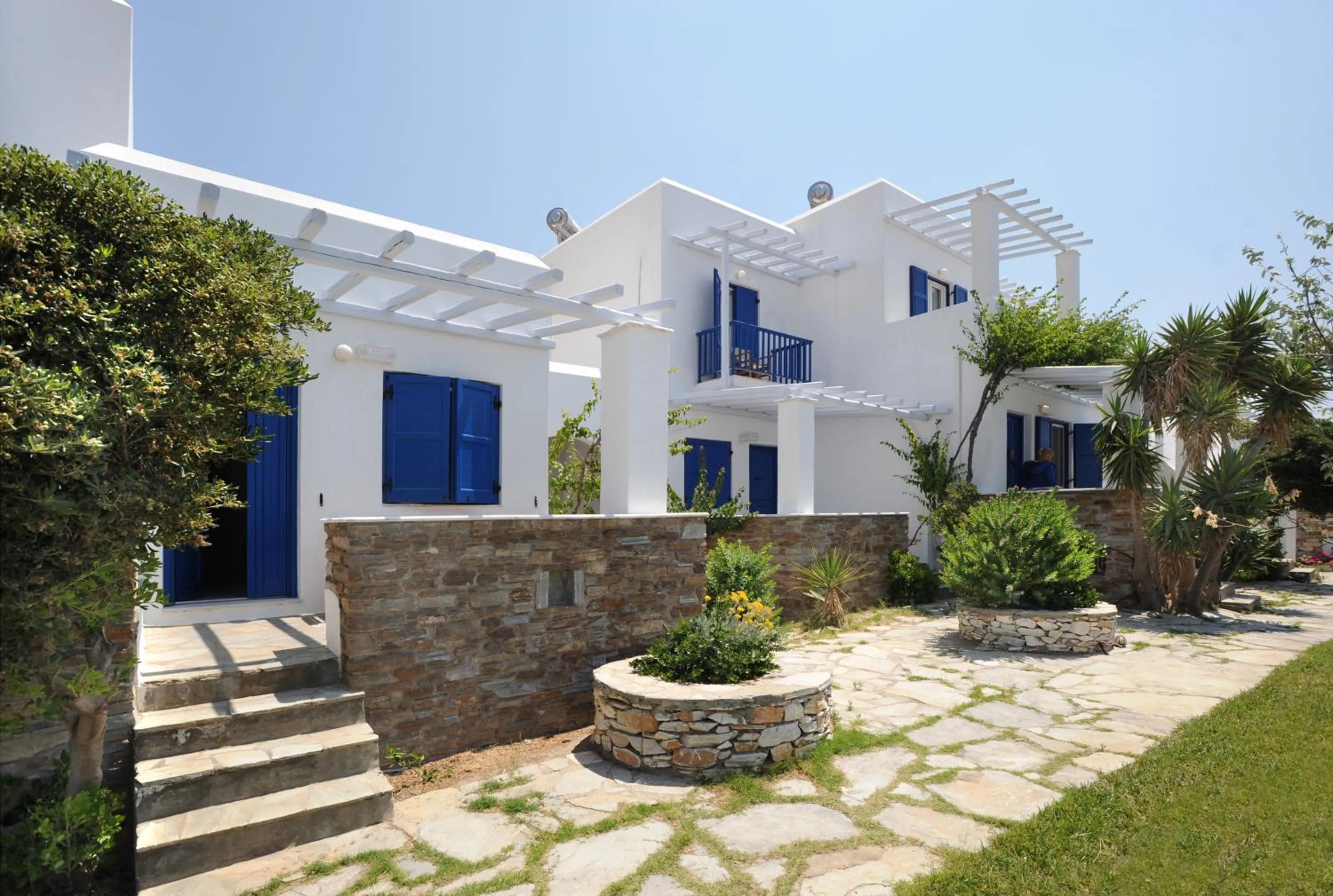 Carlo Bungalows