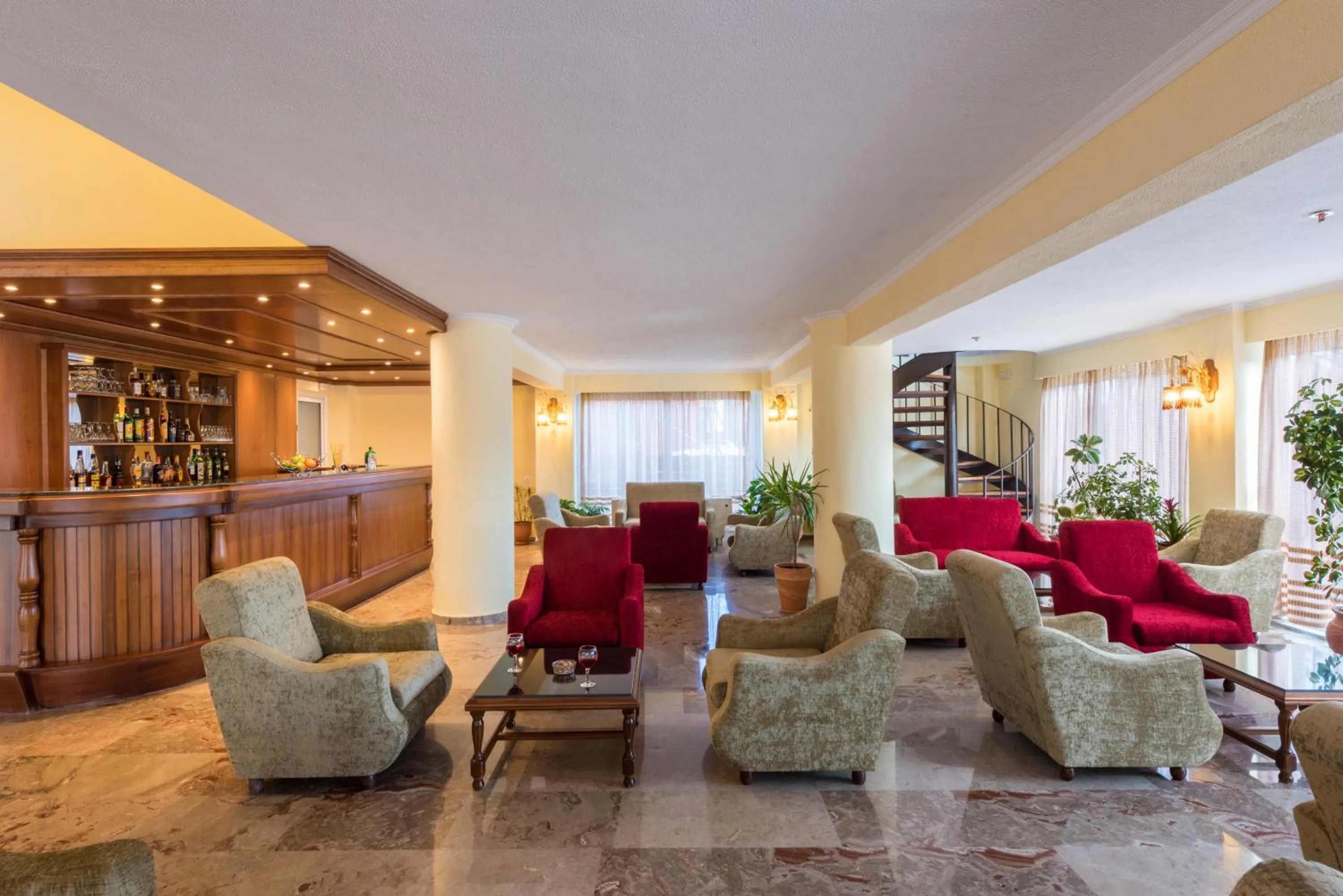 TV and multimedia in Sunset Hotel