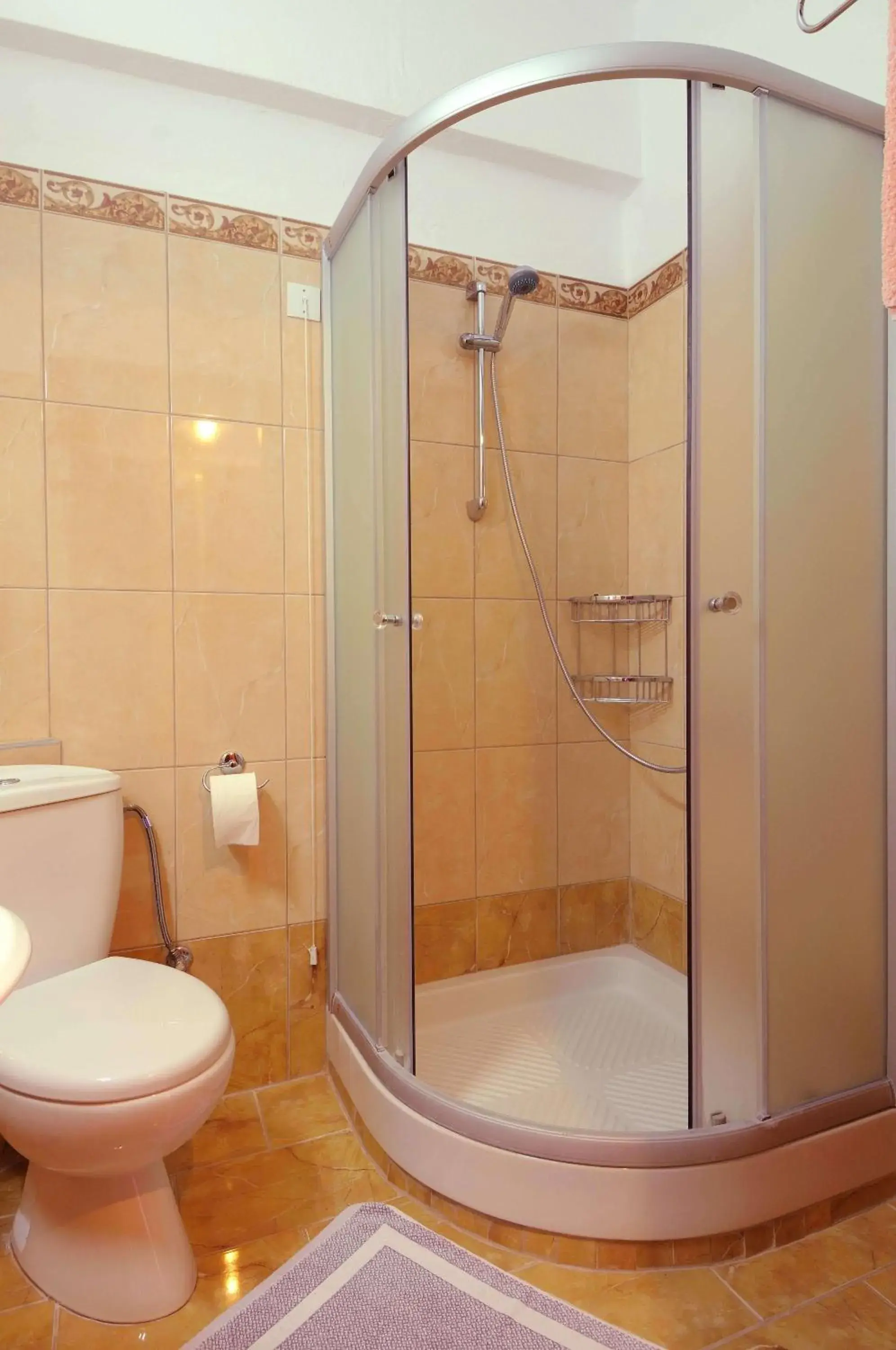 Single Room in Sunset Hotel Single Room in Sunset Hotel