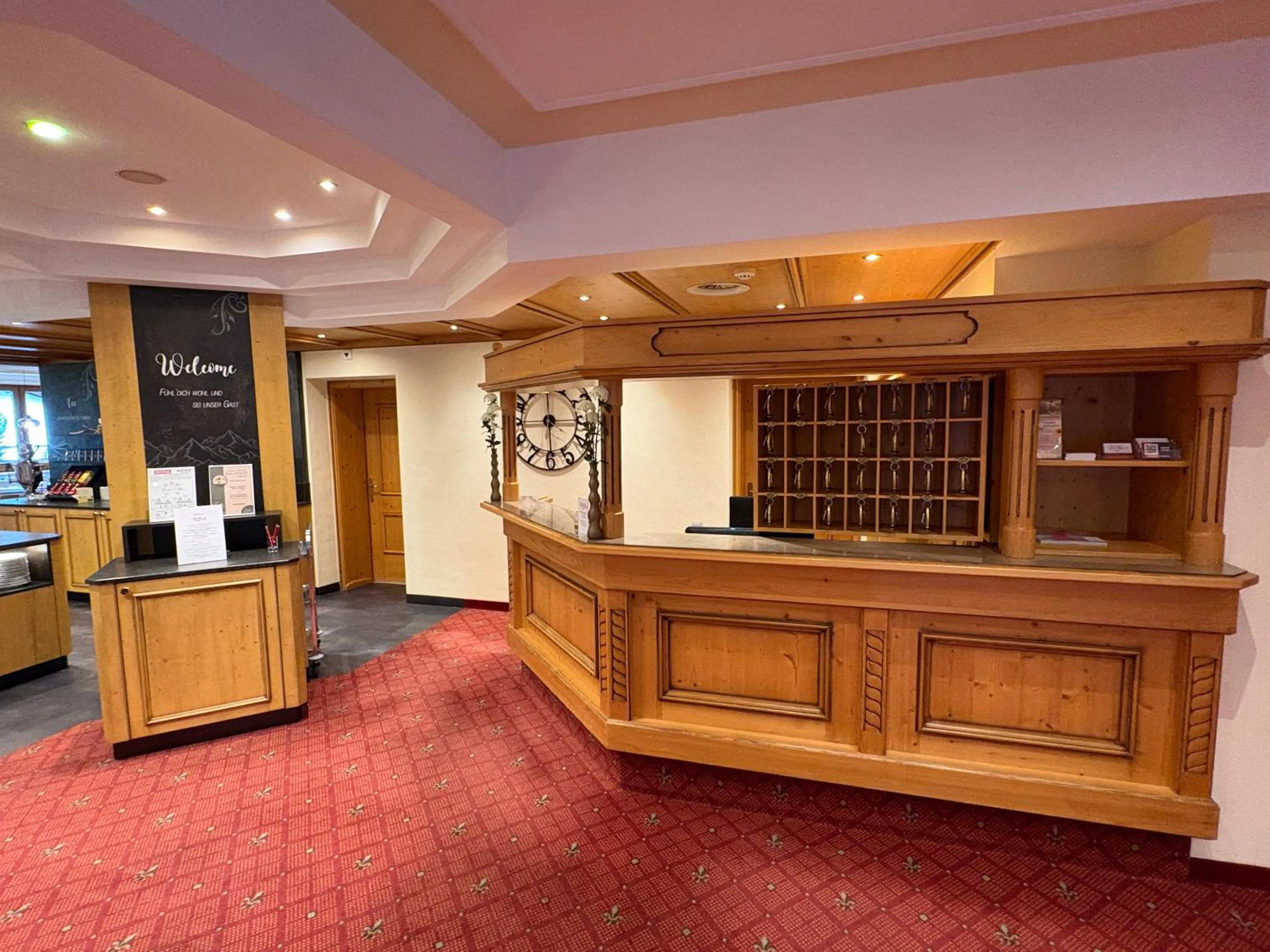 Lobby or reception in Hotel Garni Rifflsee