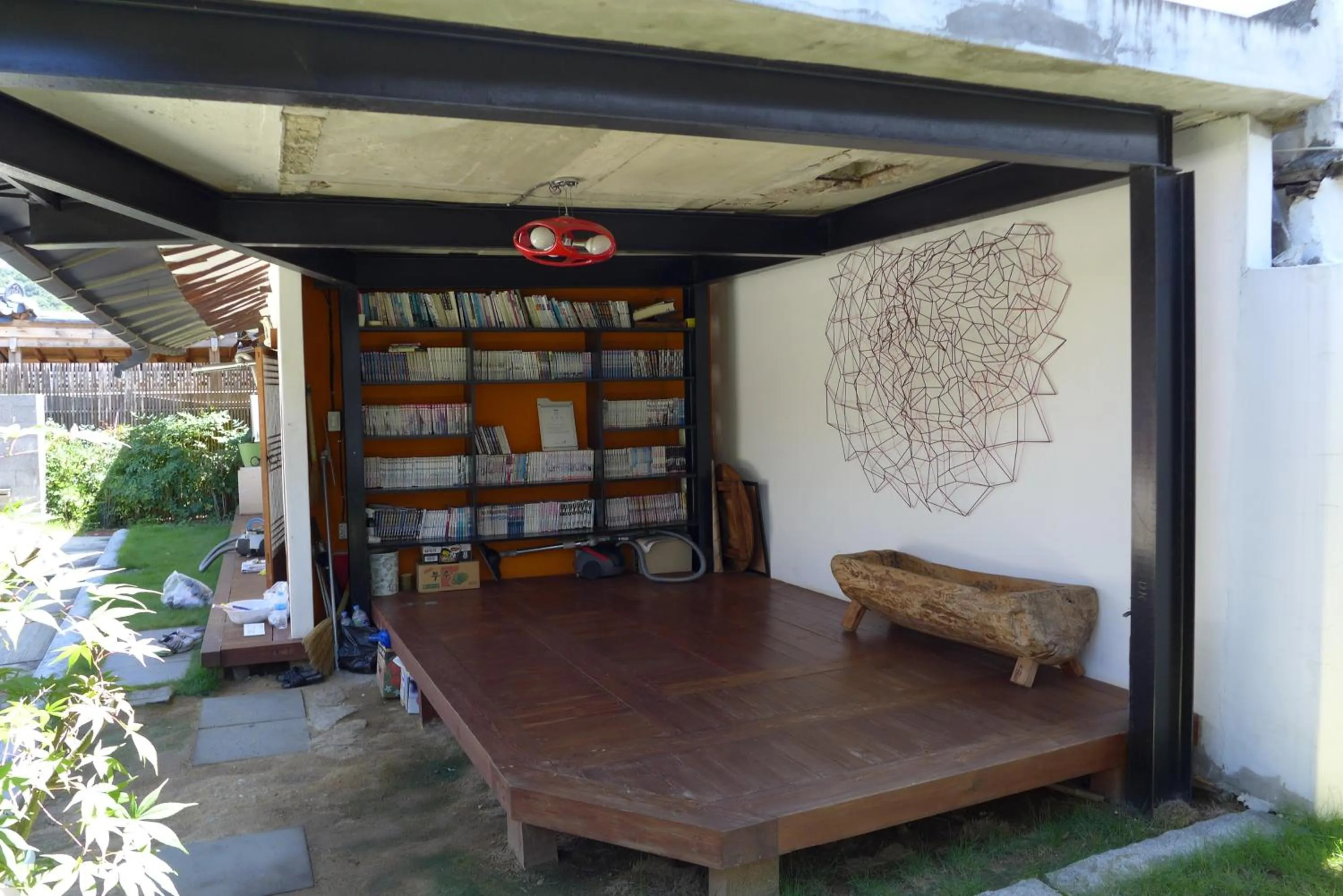 Library in Sarangroo