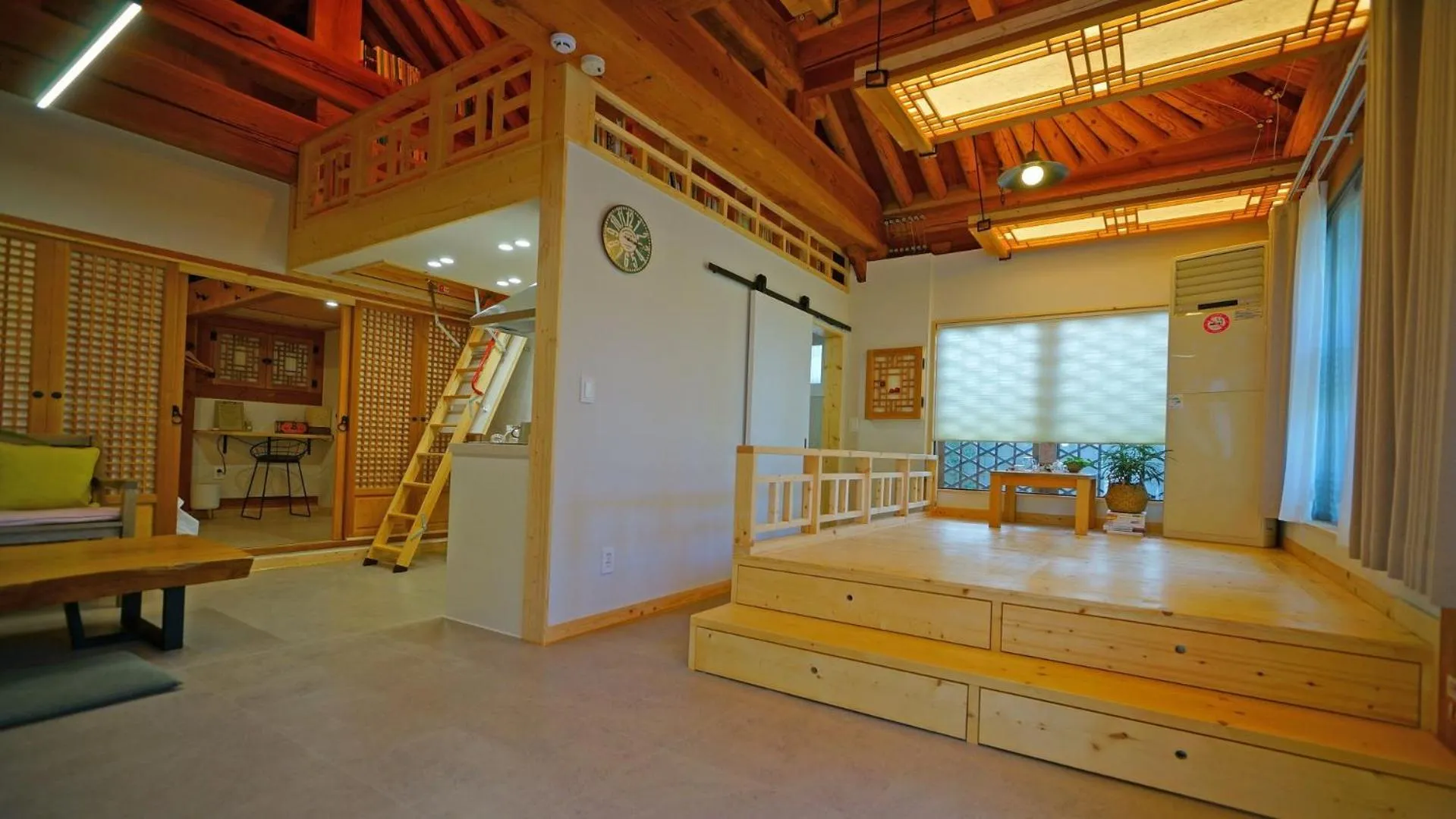 Living room in Sarangroo