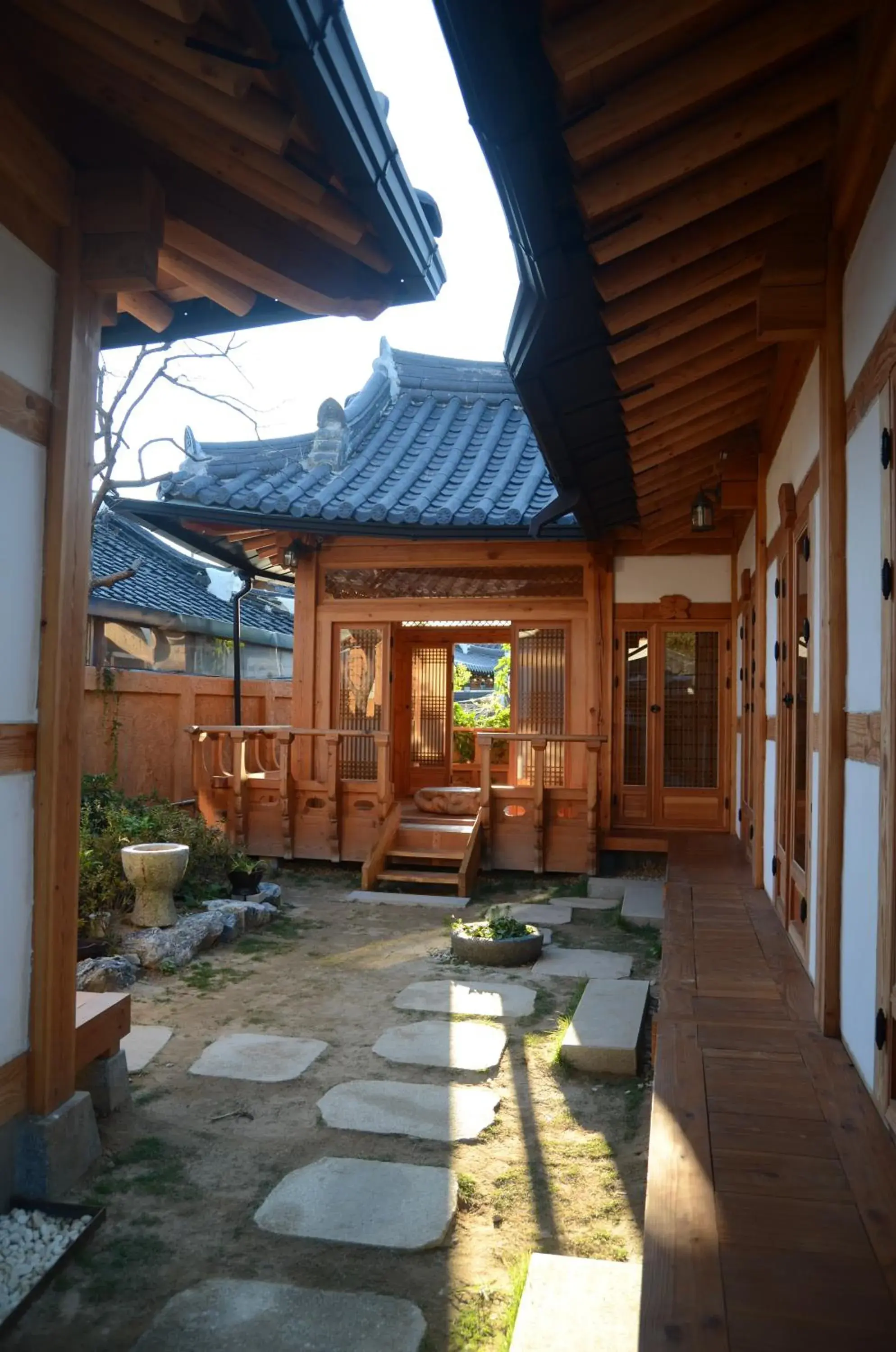 Korean Style Deluxe Double Room with Balcony in Sarangroo Korean Style Deluxe Double Room with Balcony in Sarangroo