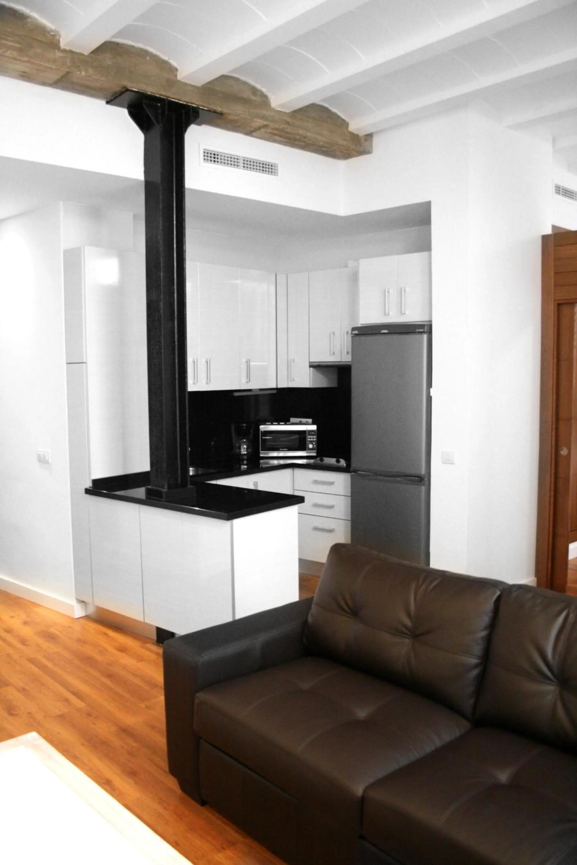 Kitchen or kitchenette in Apartamentos Coronado