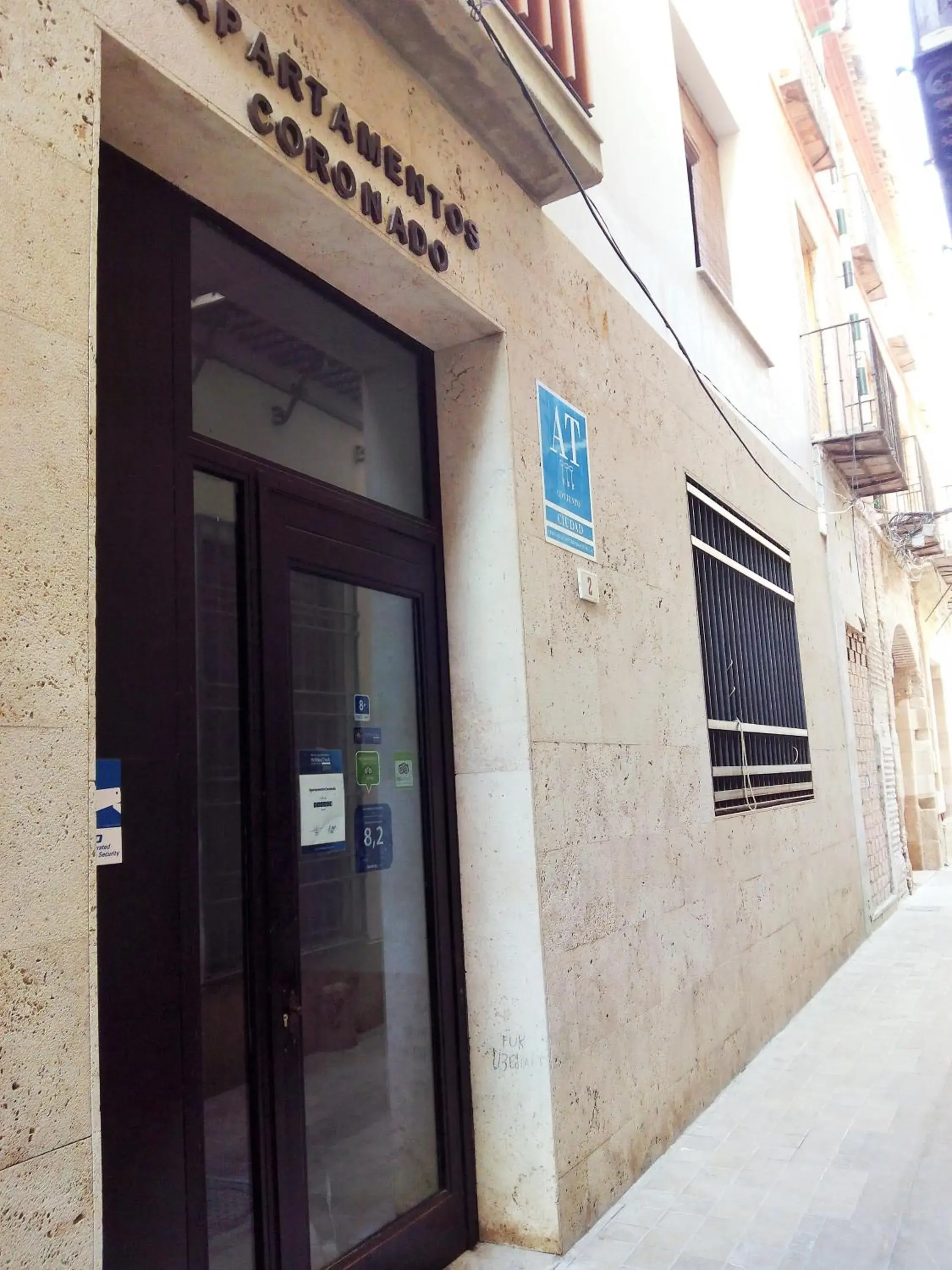 Property building in Apartamentos Coronado Property building in Apartamentos Coronado