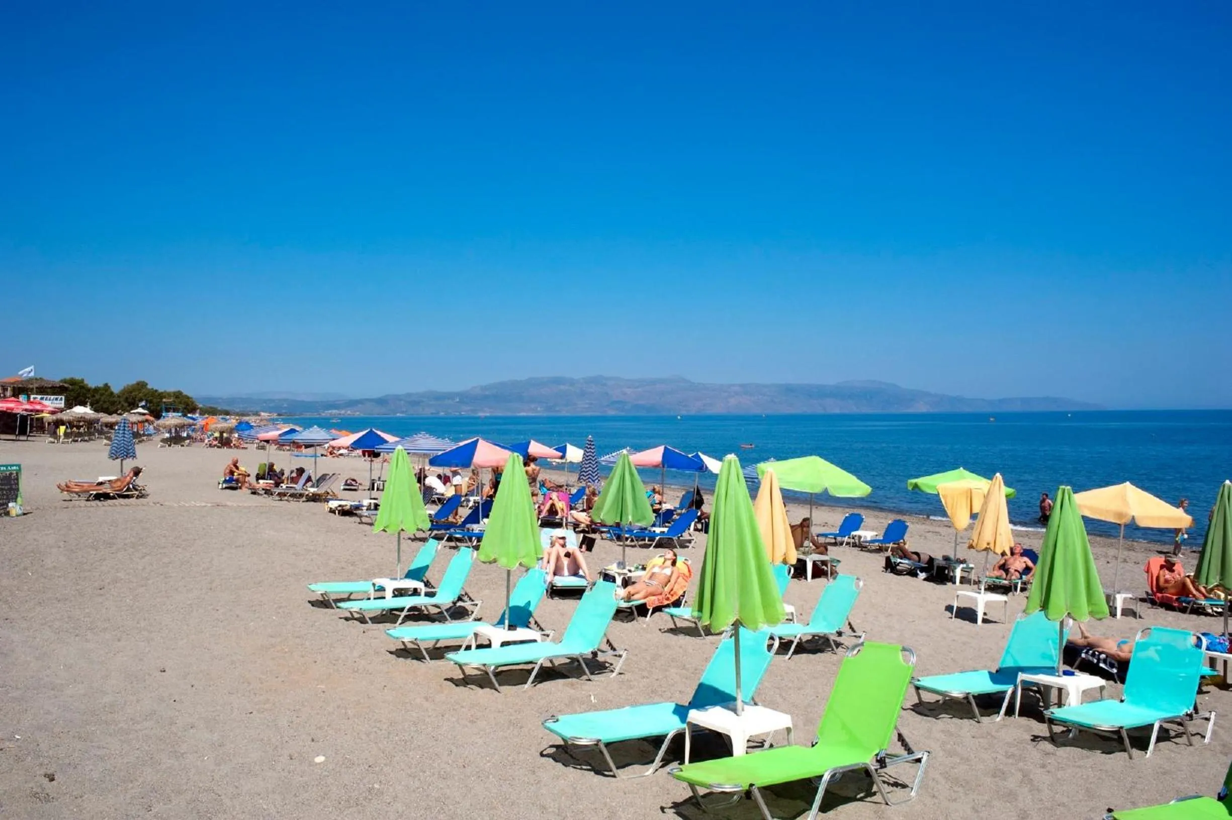 Beach in Anna Katerina Apartments