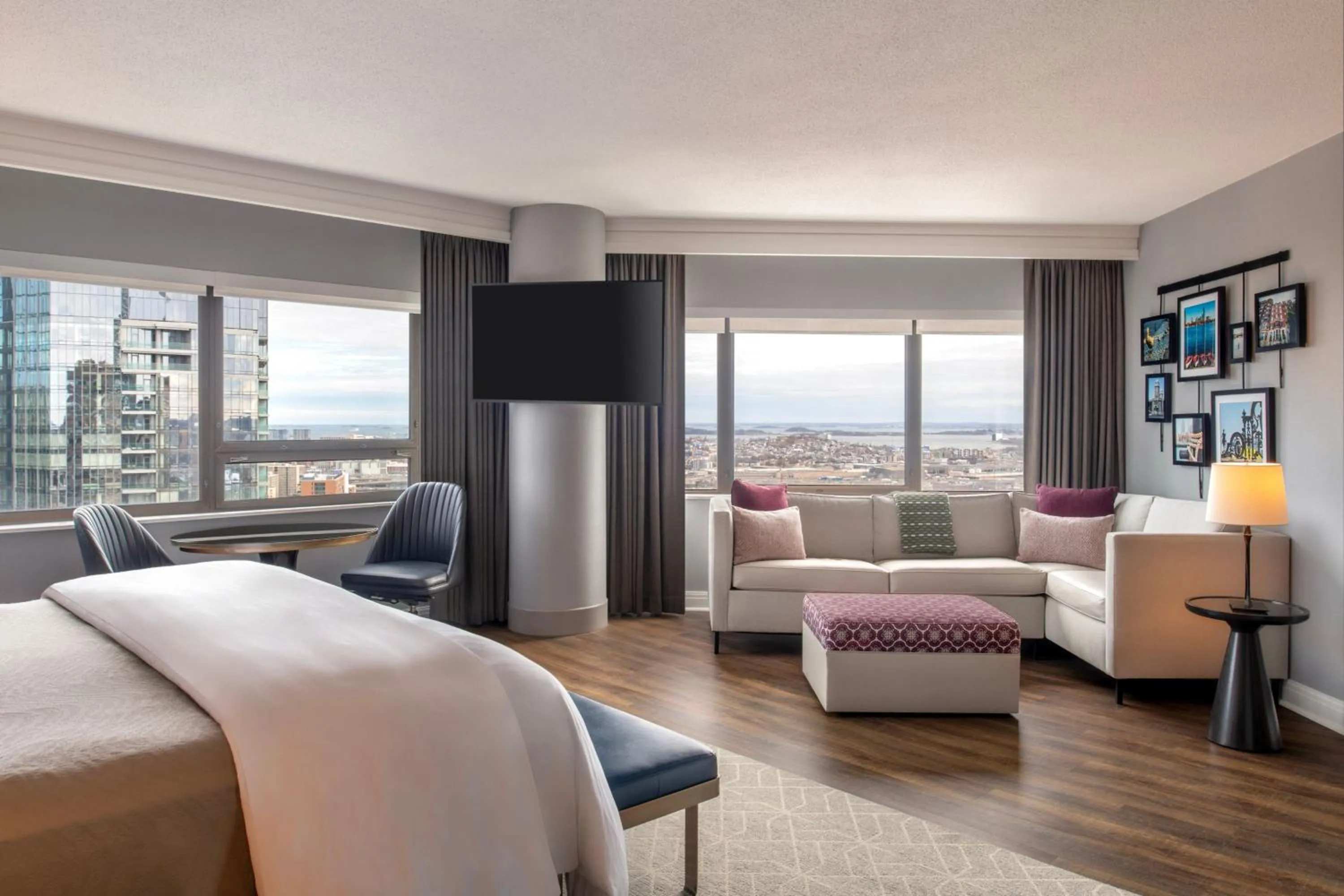 Photo of the whole room, Bed in The Westin Copley Place, Boston