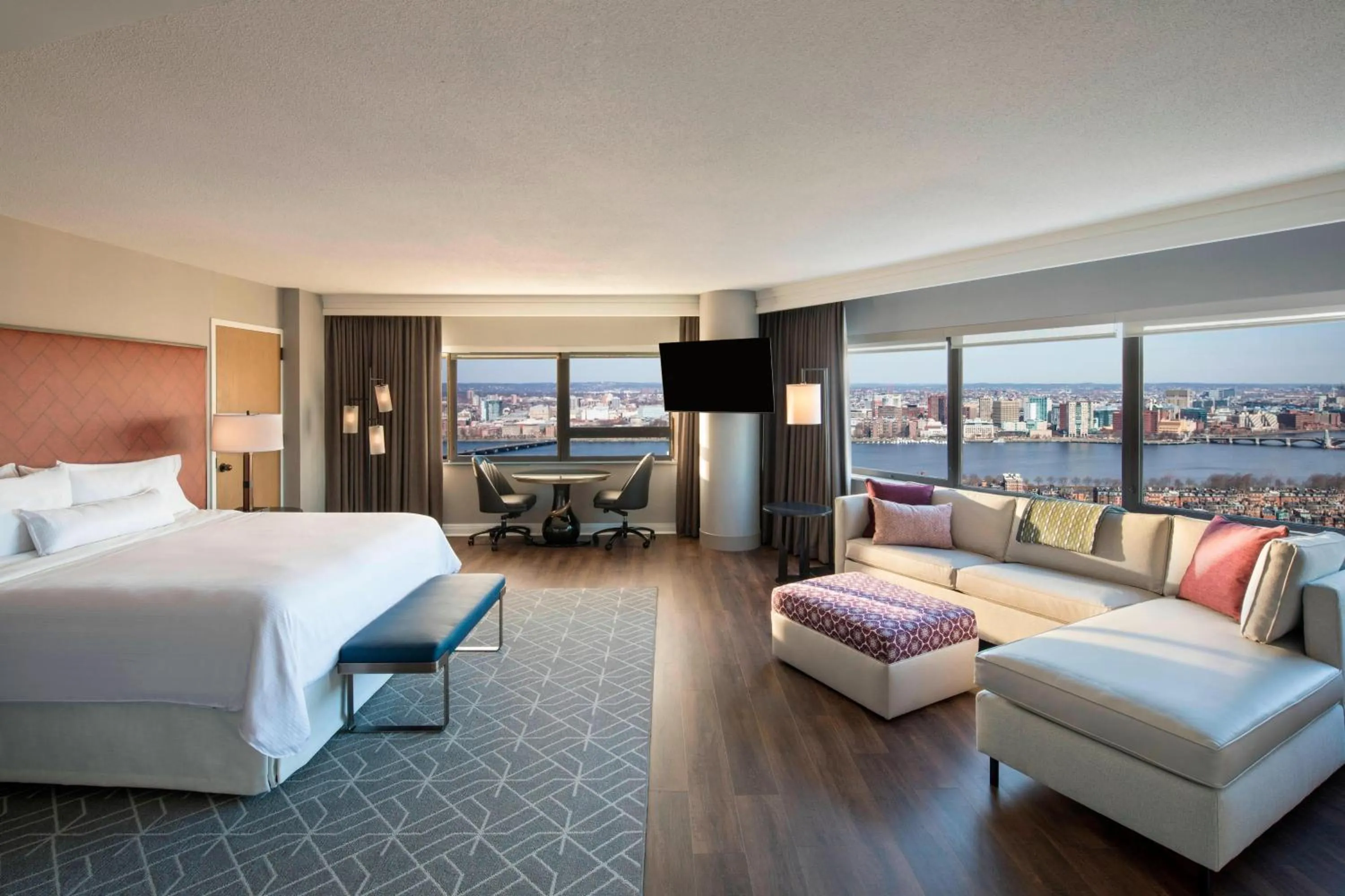 Photo of the whole room, Bed in The Westin Copley Place, Boston
