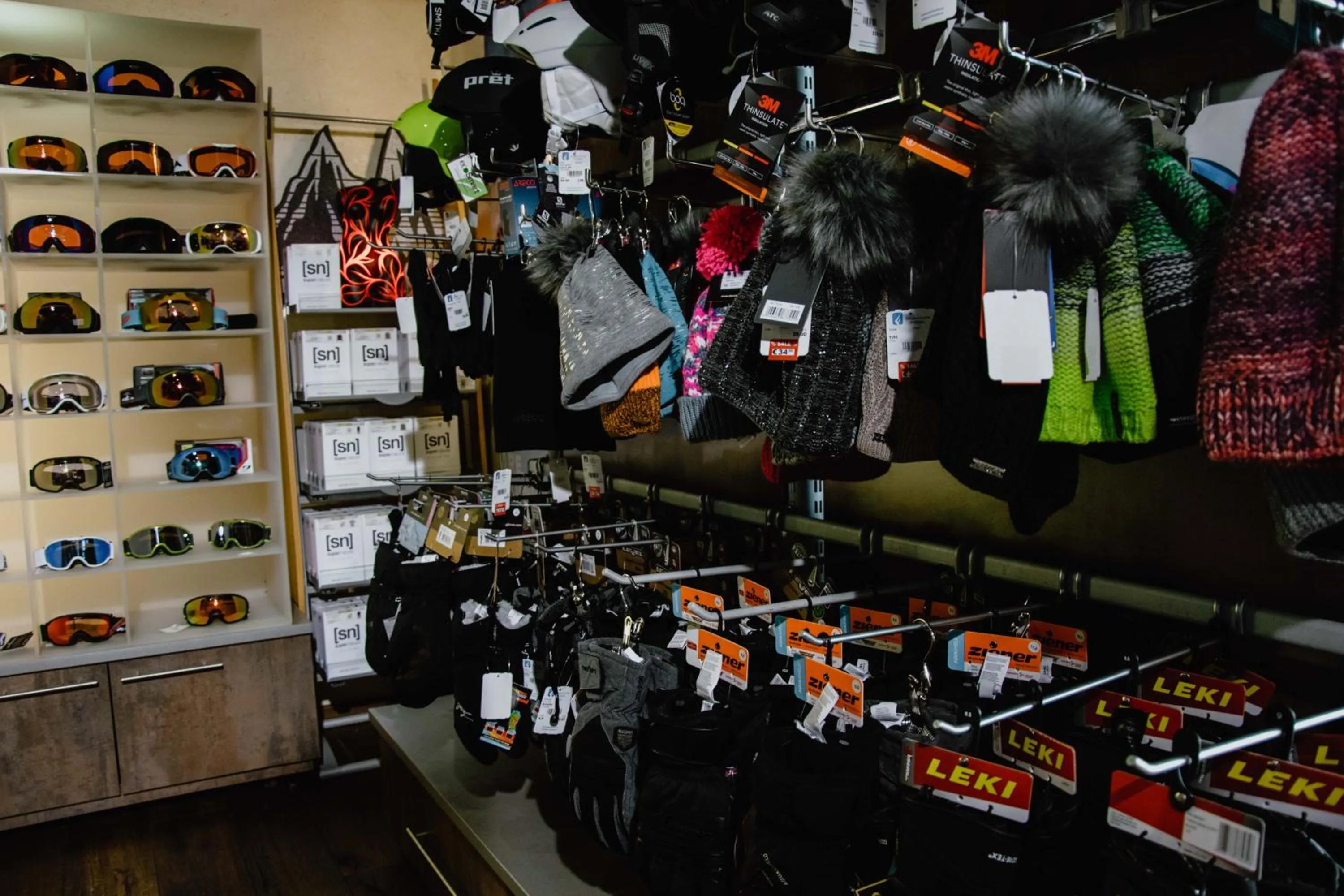 Skiing in Alpengasthof Grüner, Ski In & Ski Out