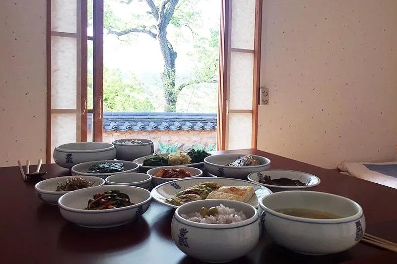 Breakfast in Okyeon Jeongsa