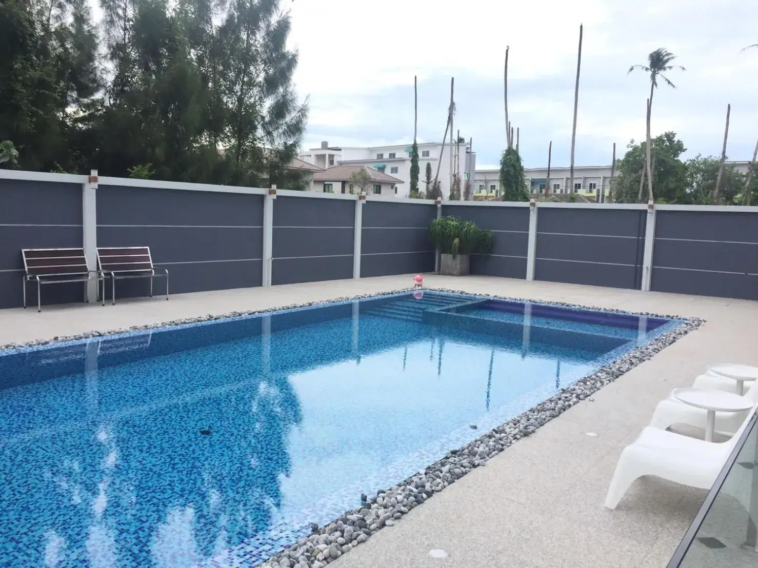 Swimming pool in Orchid Riverview Hotel Swimming pool in Orchid Riverview Hotel