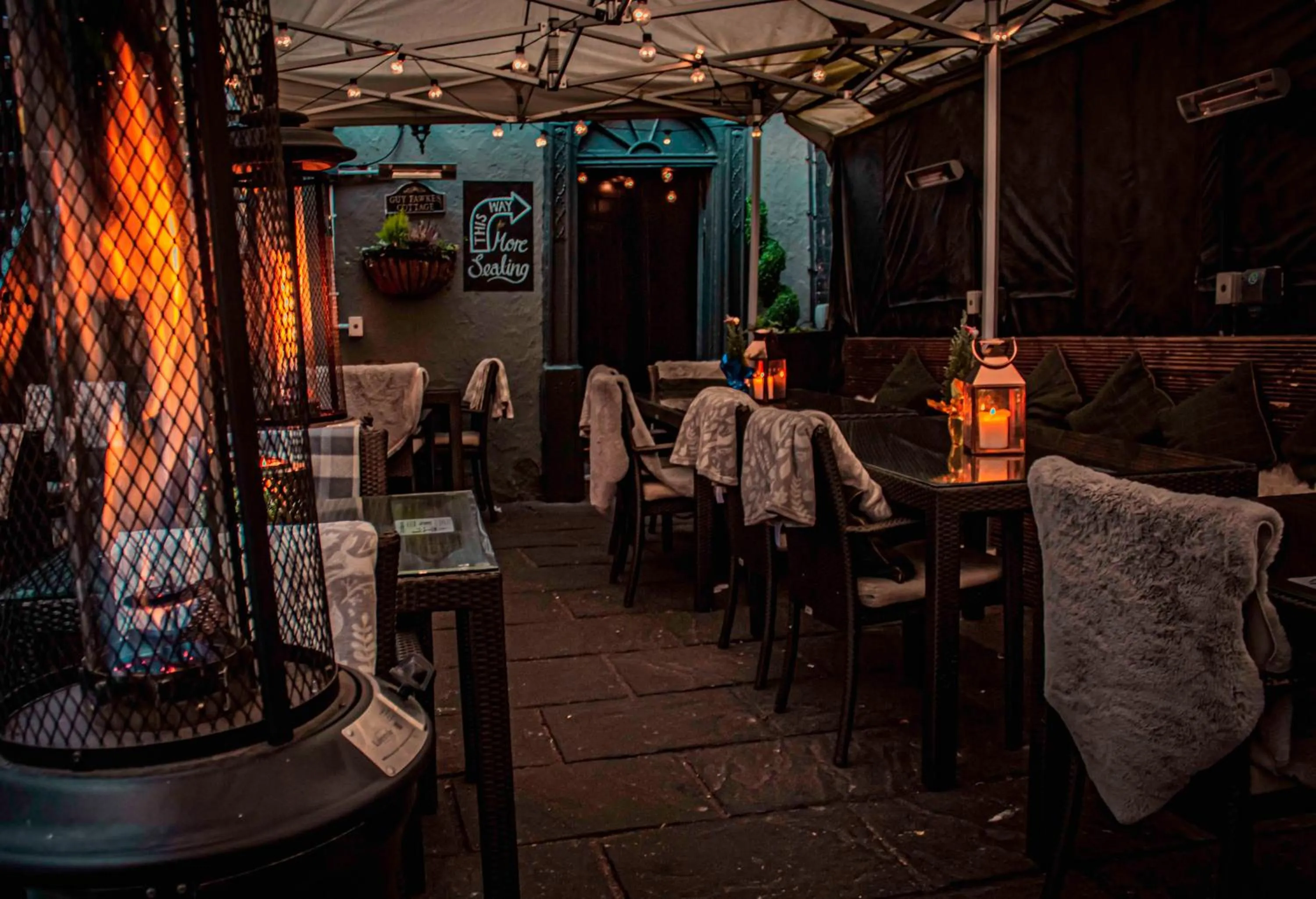 Garden in Guy Fawkes Inn