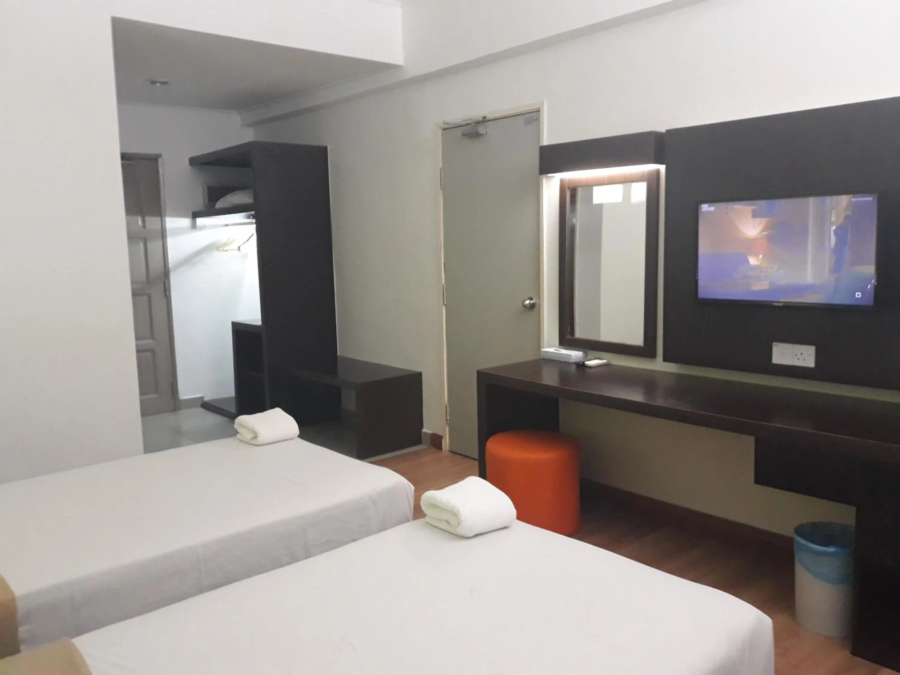 TV and multimedia, Bed in Hotel Seri Malaysia Temerloh
