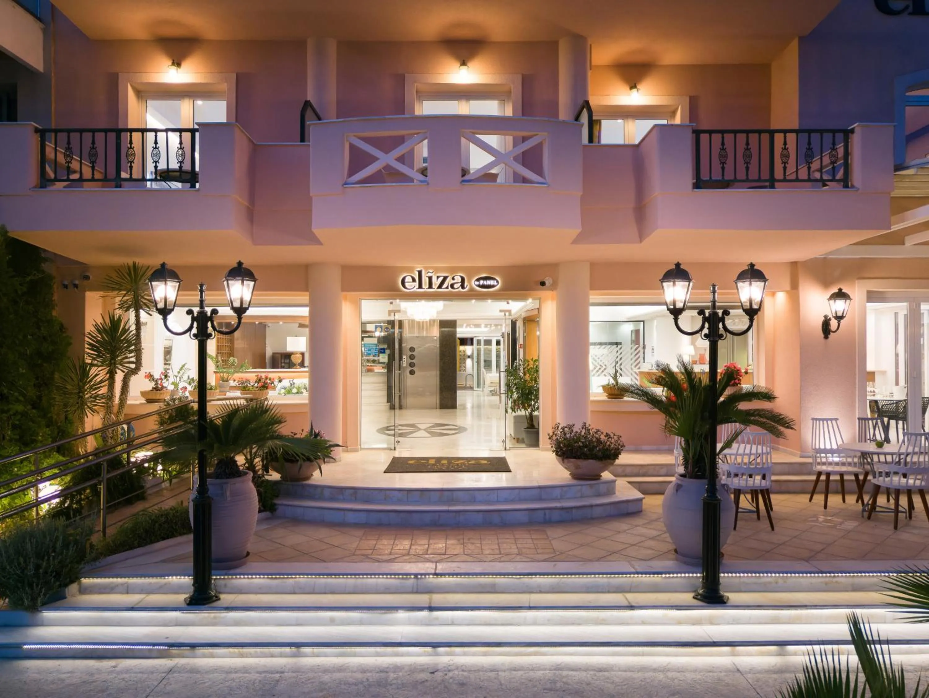 Facade/entrance in Eliza Hotel by Panel Hospitality