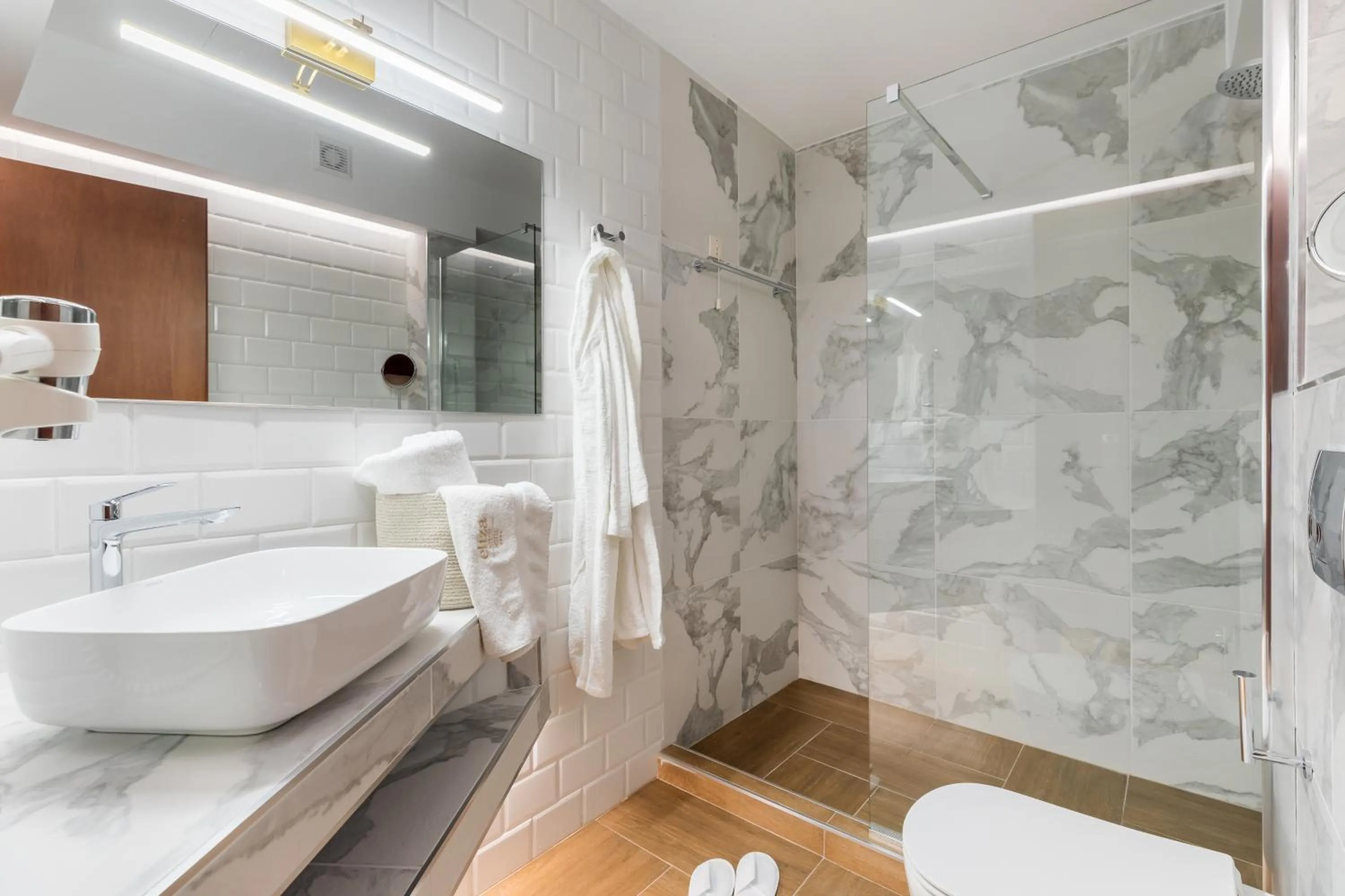 Bathroom in Eliza Hotel by Panel Hospitality