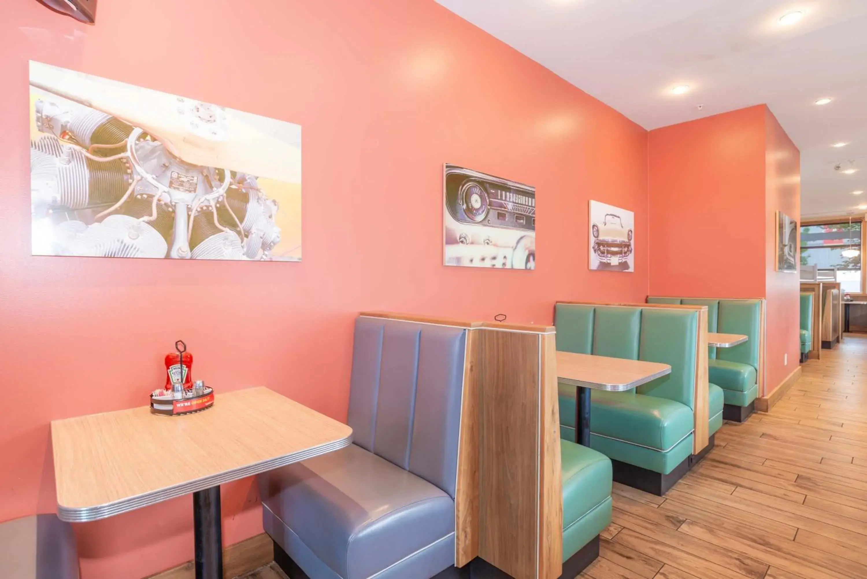 Restaurant/places to eat in Sandman Hotel and Suites Abbotsford Restaurant/places to eat in Sandman Hotel and Suites Abbotsford