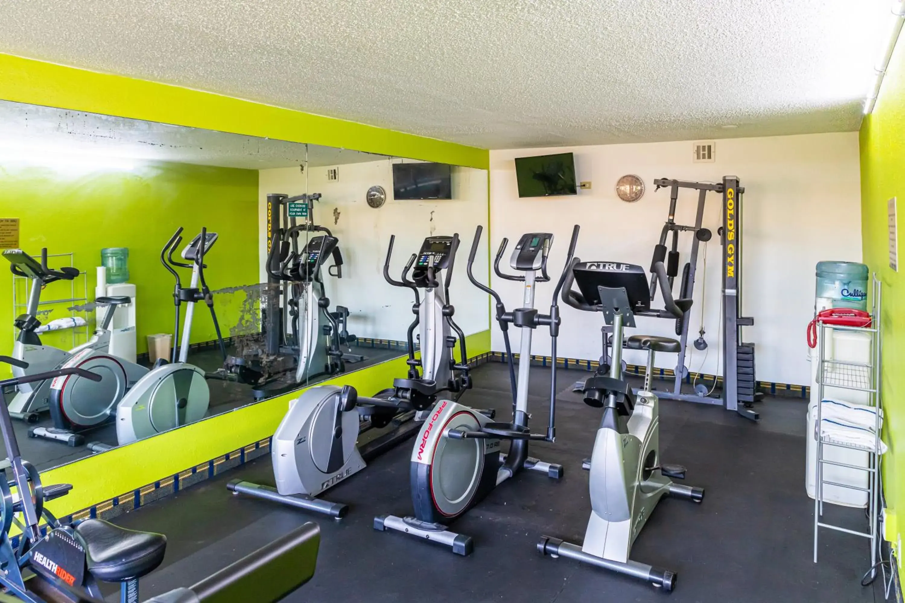 Fitness centre/facilities in Quality Inn Richmond Hill - Savannah I-95 Fitness centre/facilities in Quality Inn Richmond Hill - Savannah I-95
