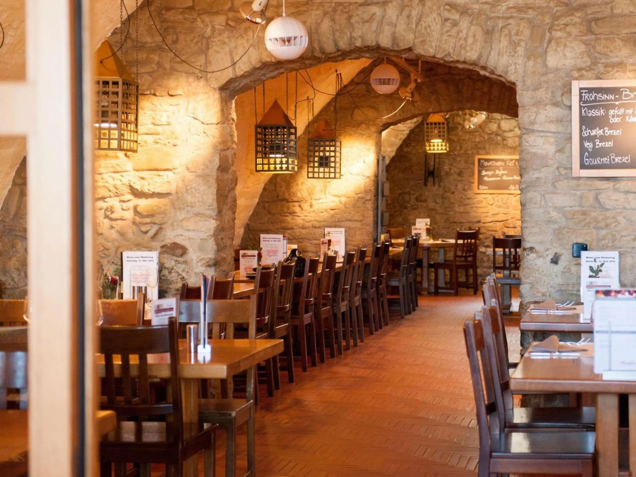 Restaurant/places to eat in Hotel Brauerei Frohsinn