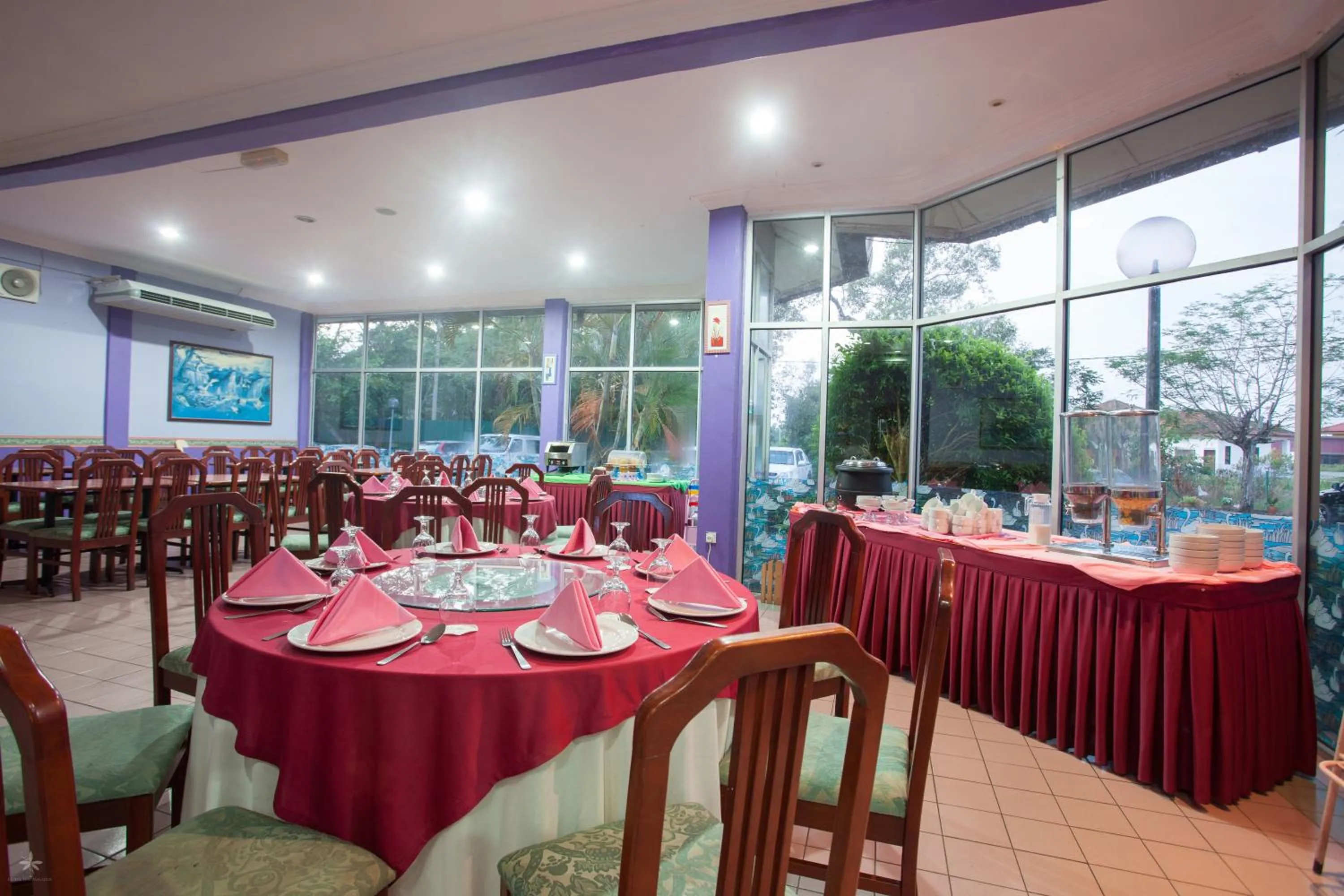 Restaurant/places to eat in Hotel Seri Malaysia Rompin