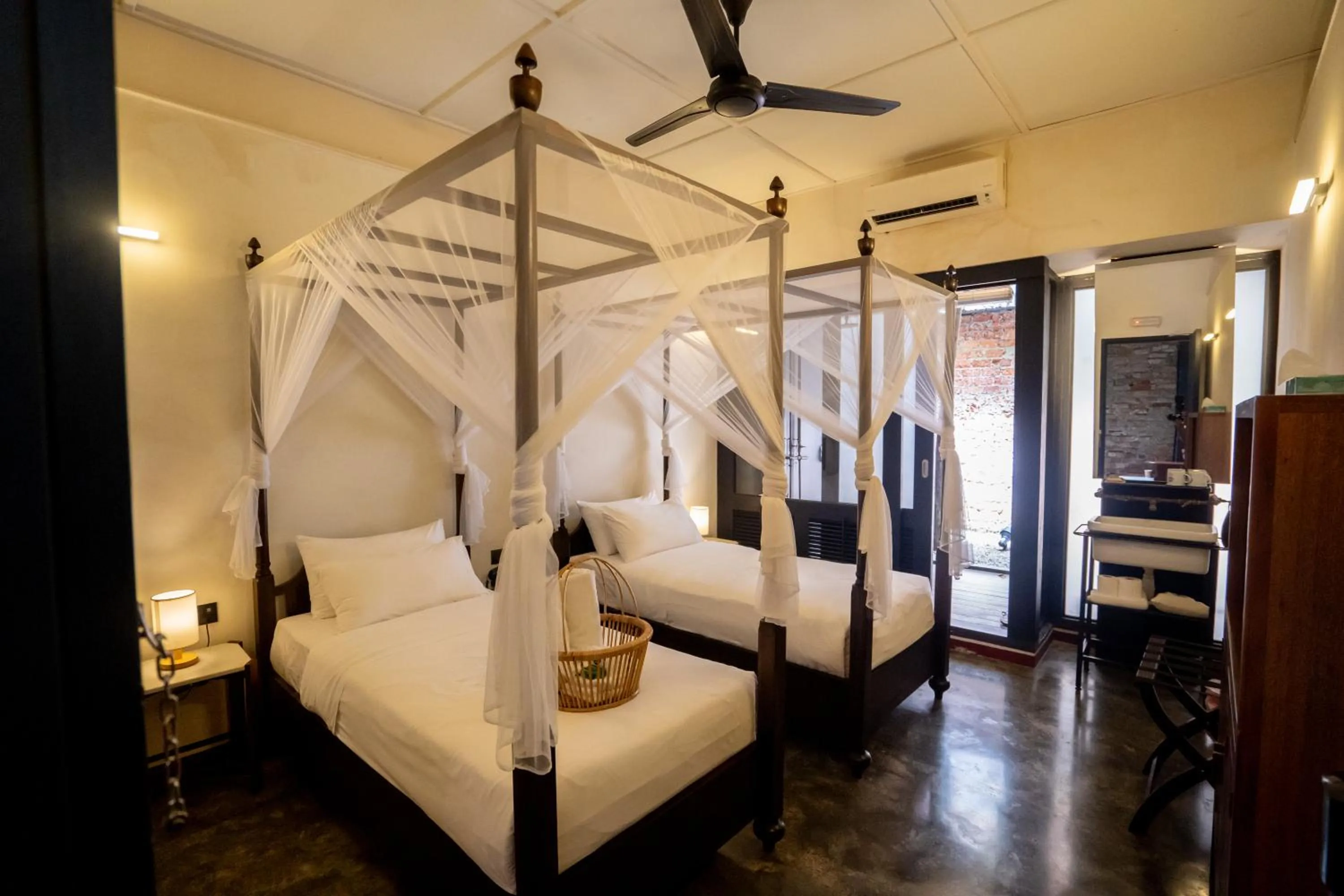 Bed in Tian Jing Hotel