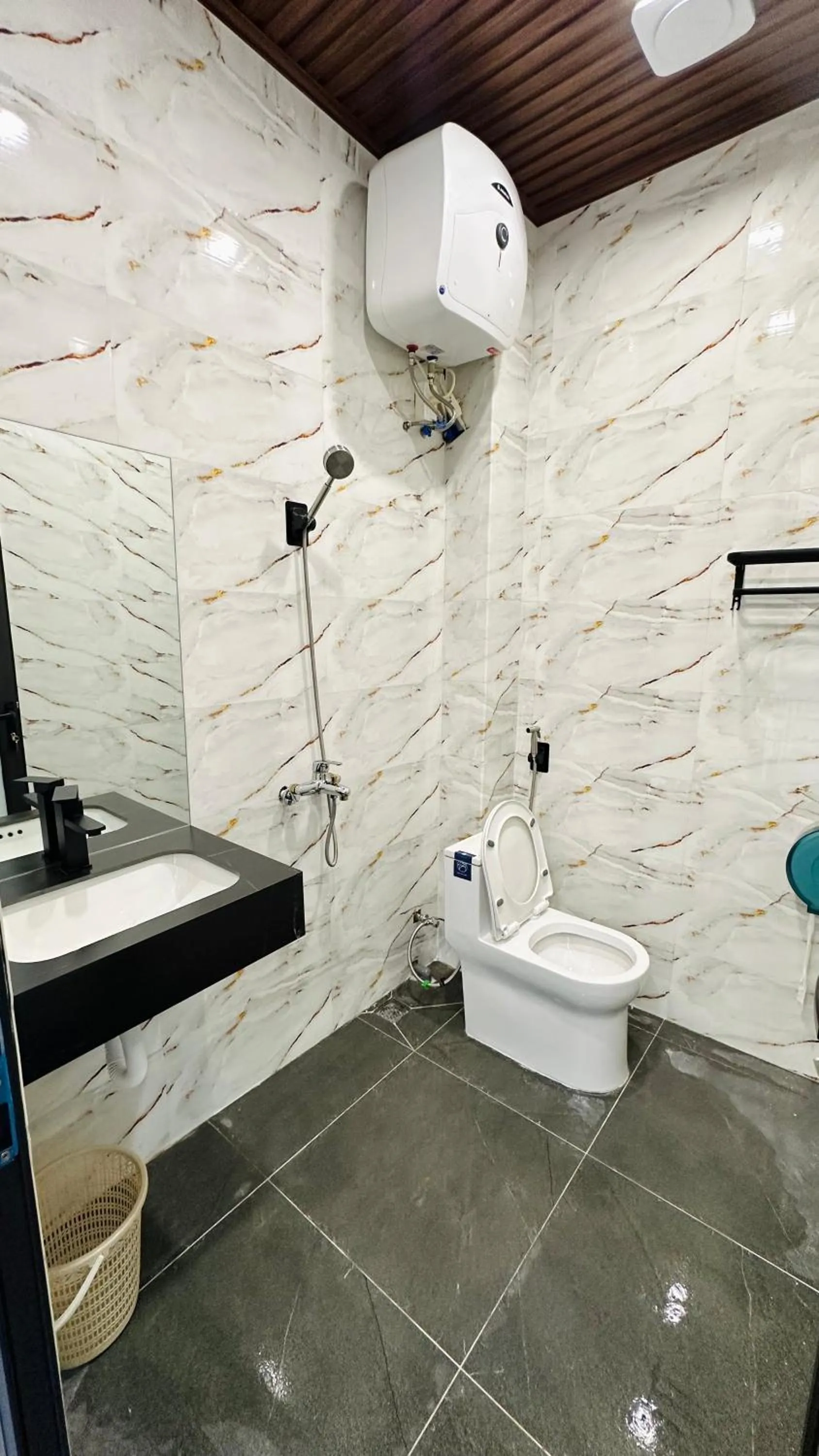 Minh Hoang Hotel & Homestay